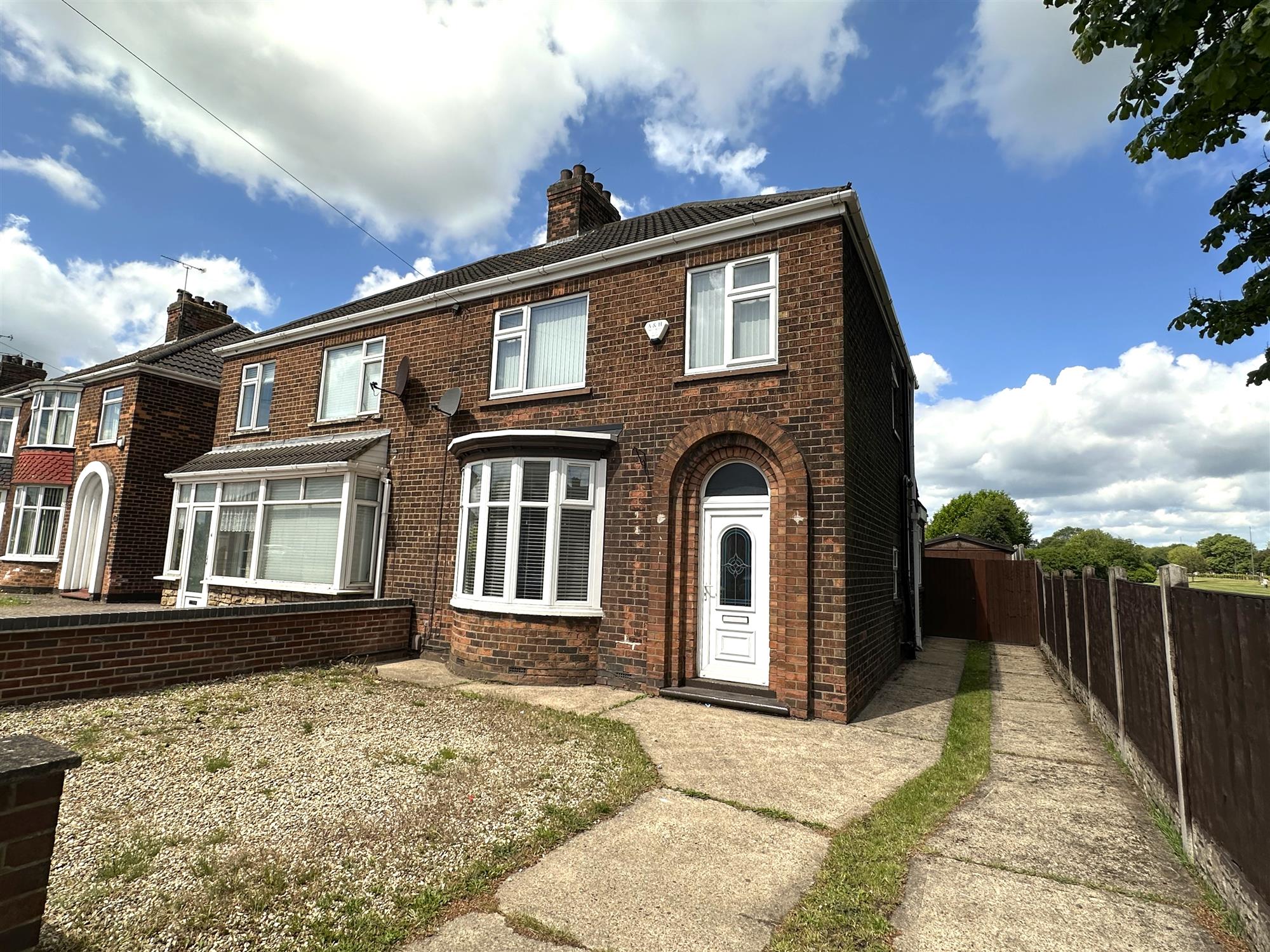 Stockshill Road - Picture 1