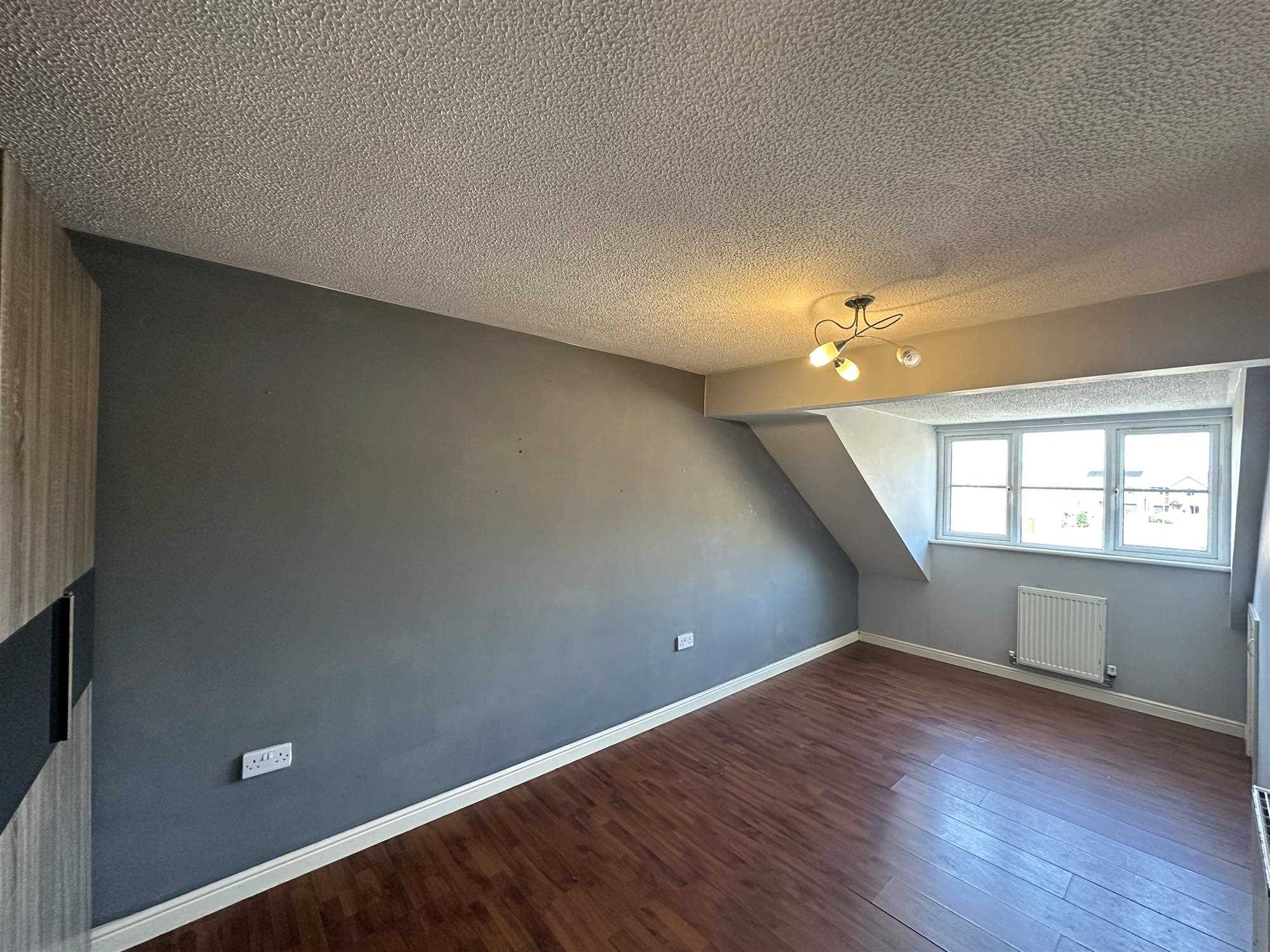 Bedford Way - Picture 7