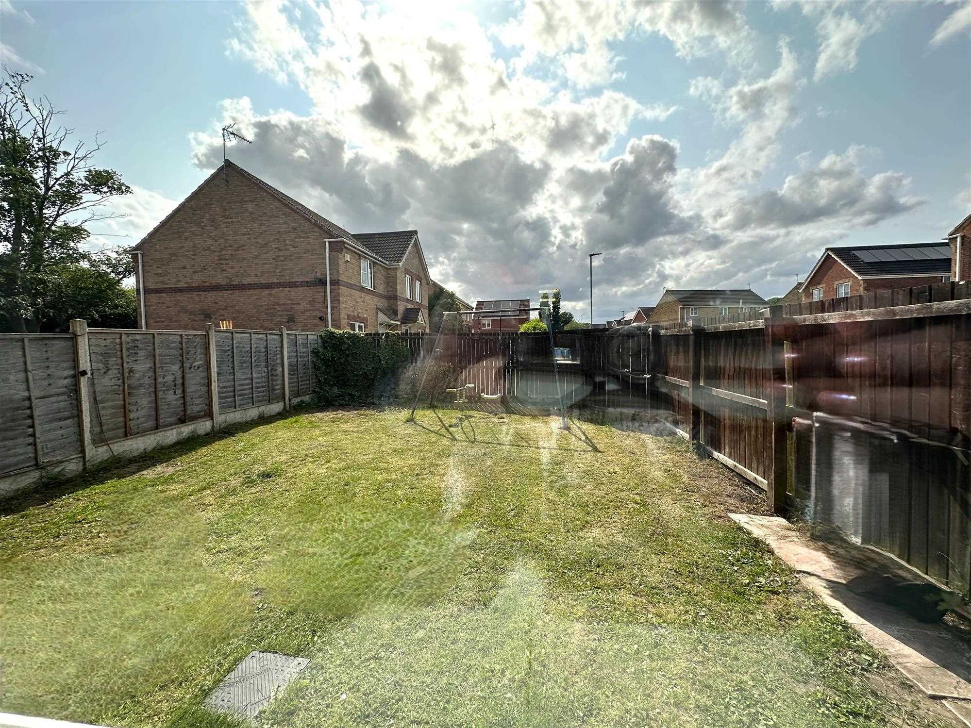 Bedford Way - Picture 11