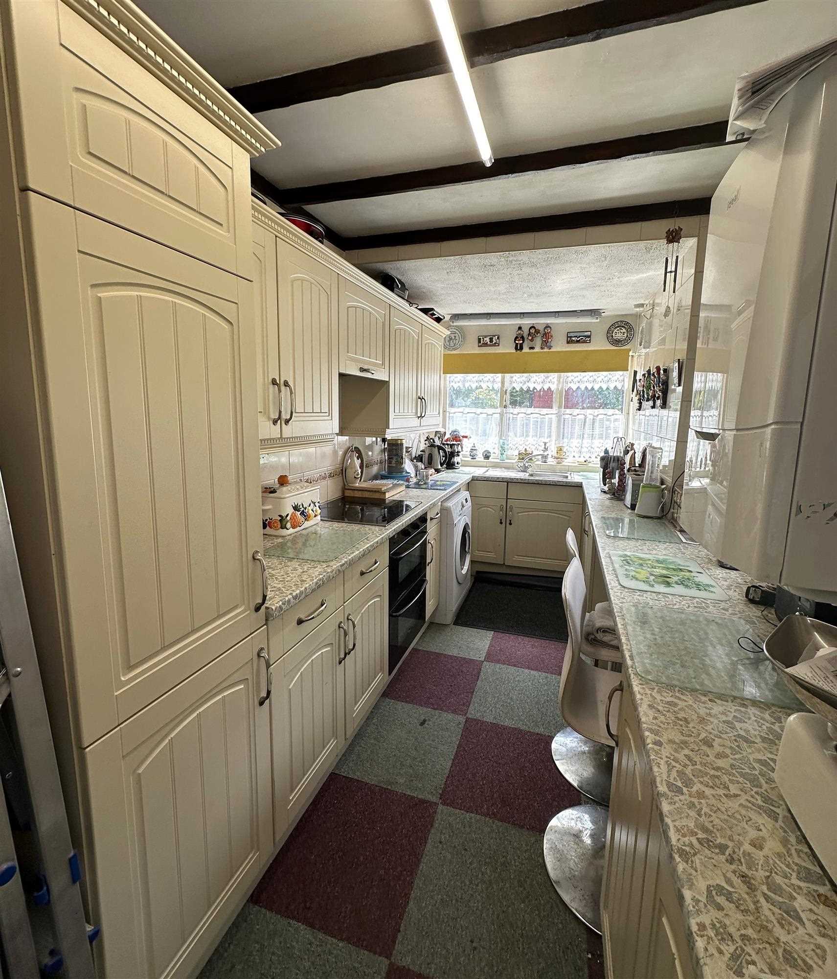 Ashby Road - Picture 6
