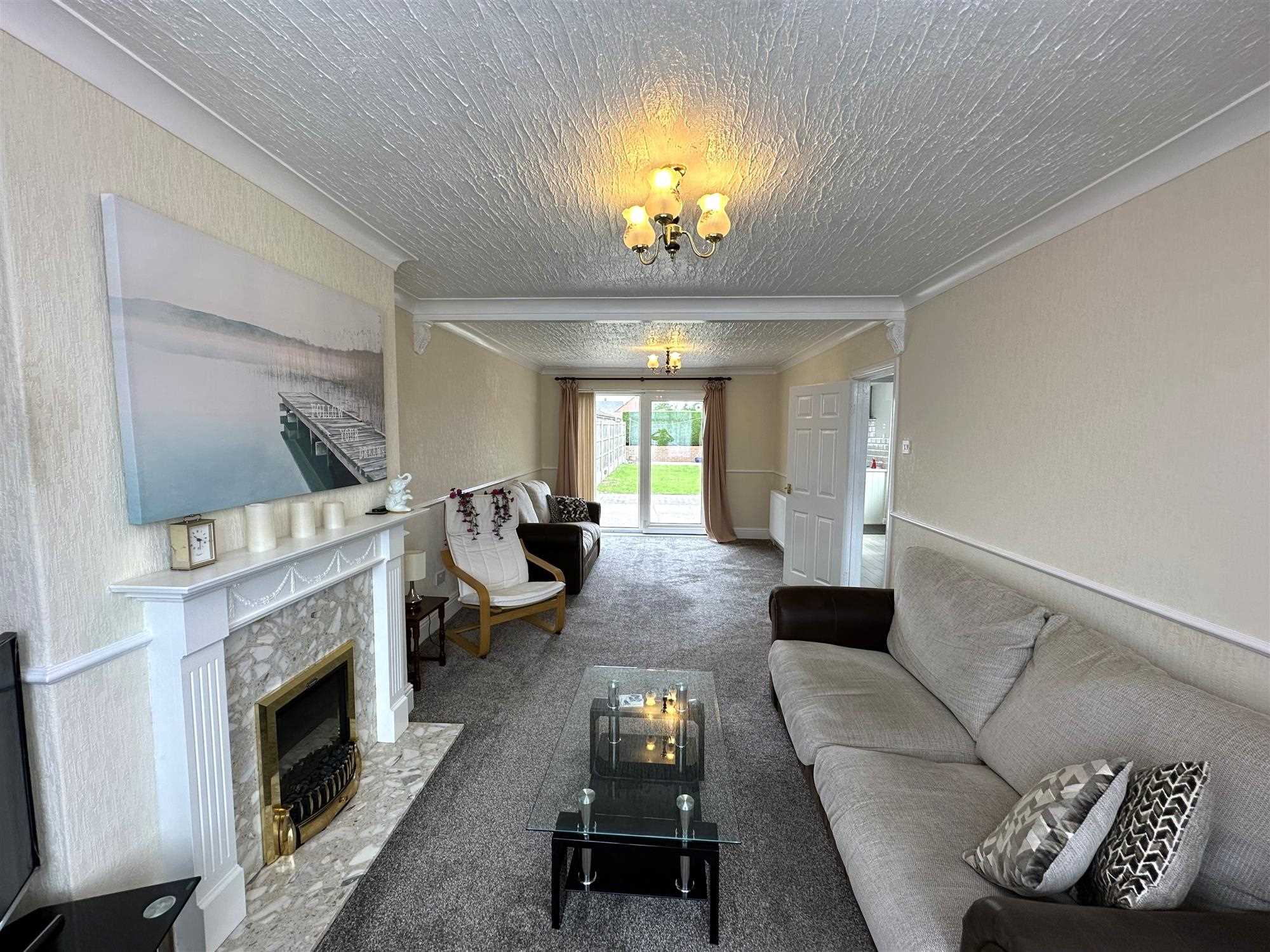 Airedale Road - Picture 5
