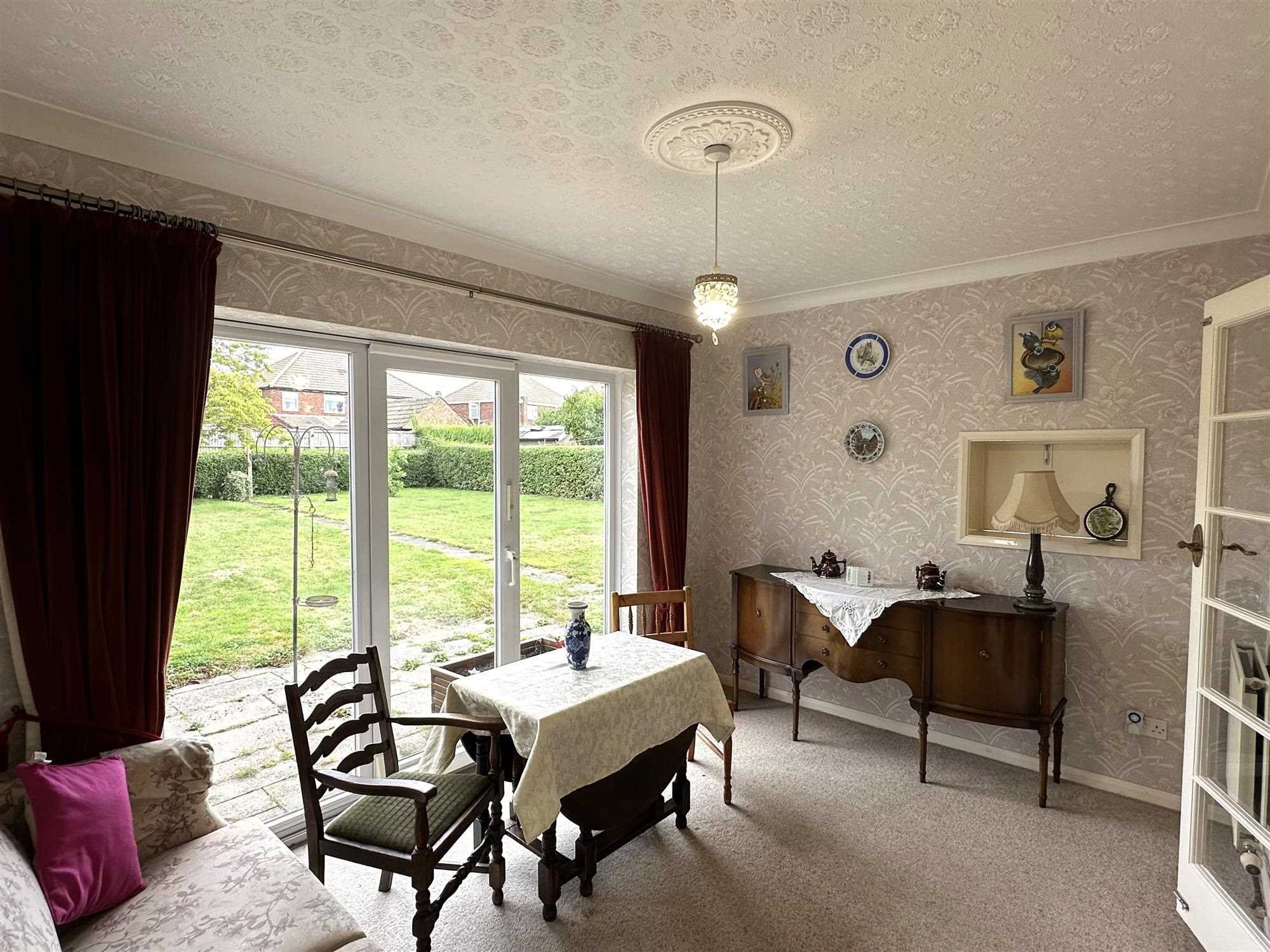 Poole Drive - Picture 6