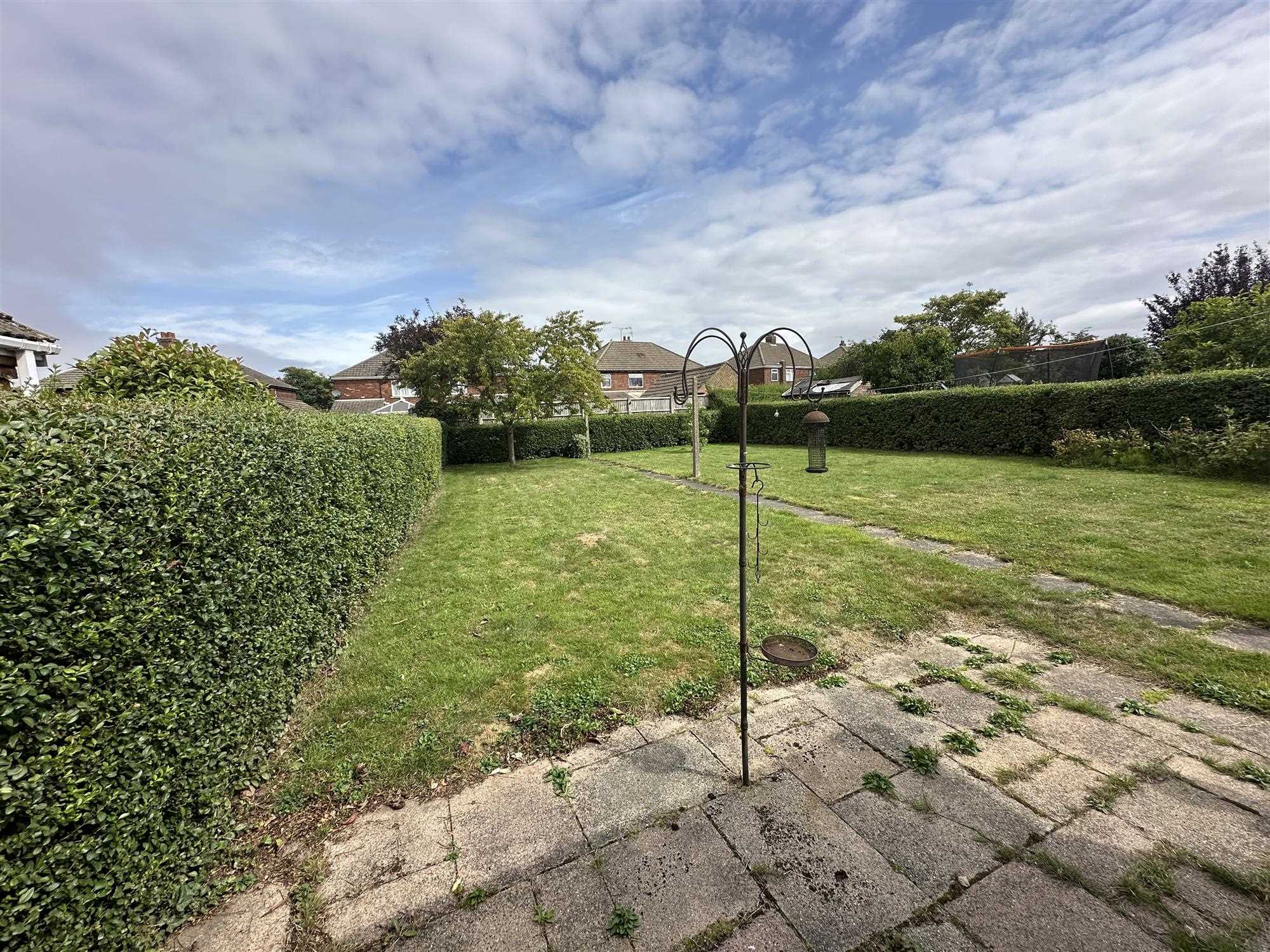 Poole Drive - Picture 13