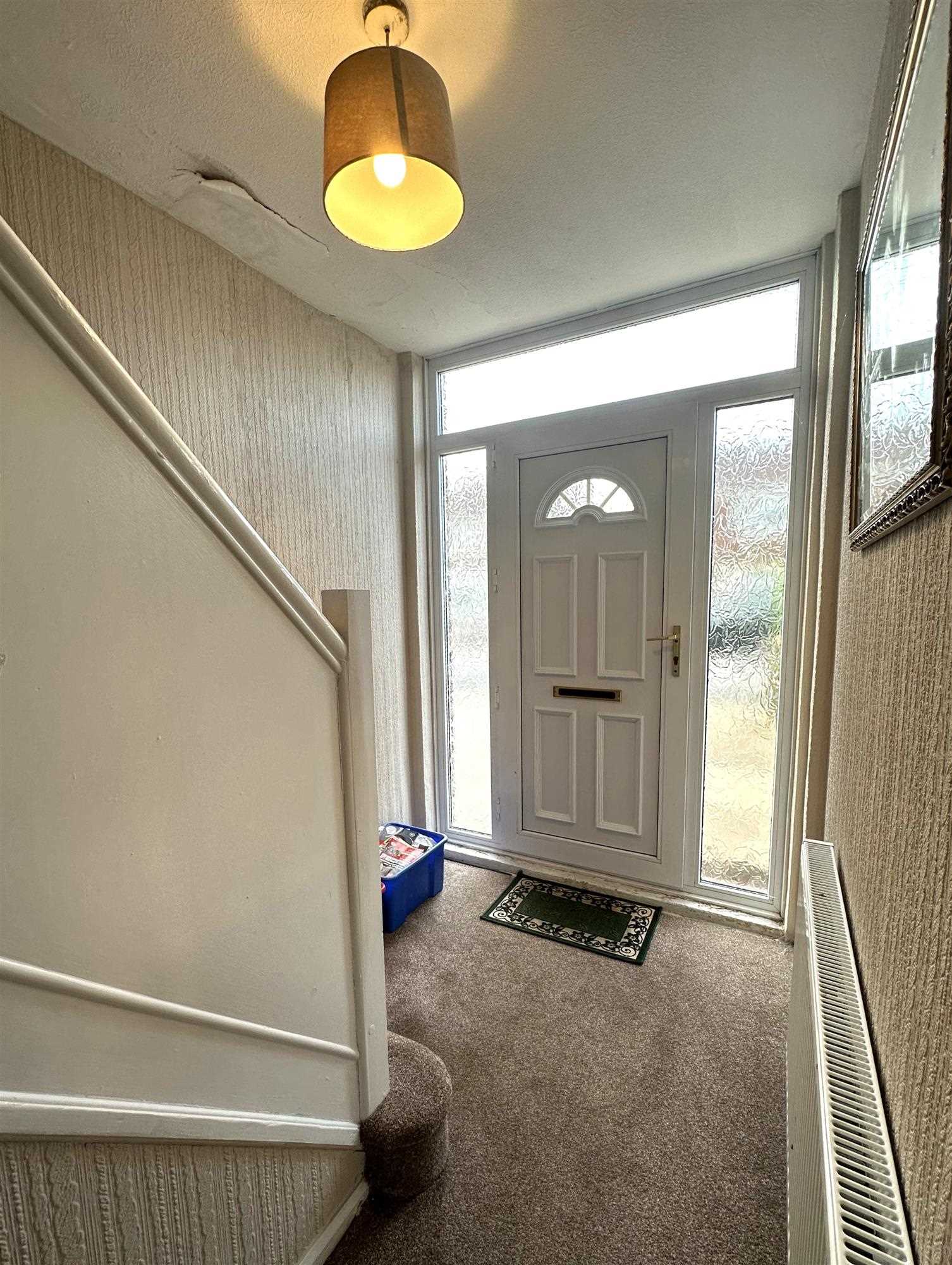 Lister Road - Picture 2