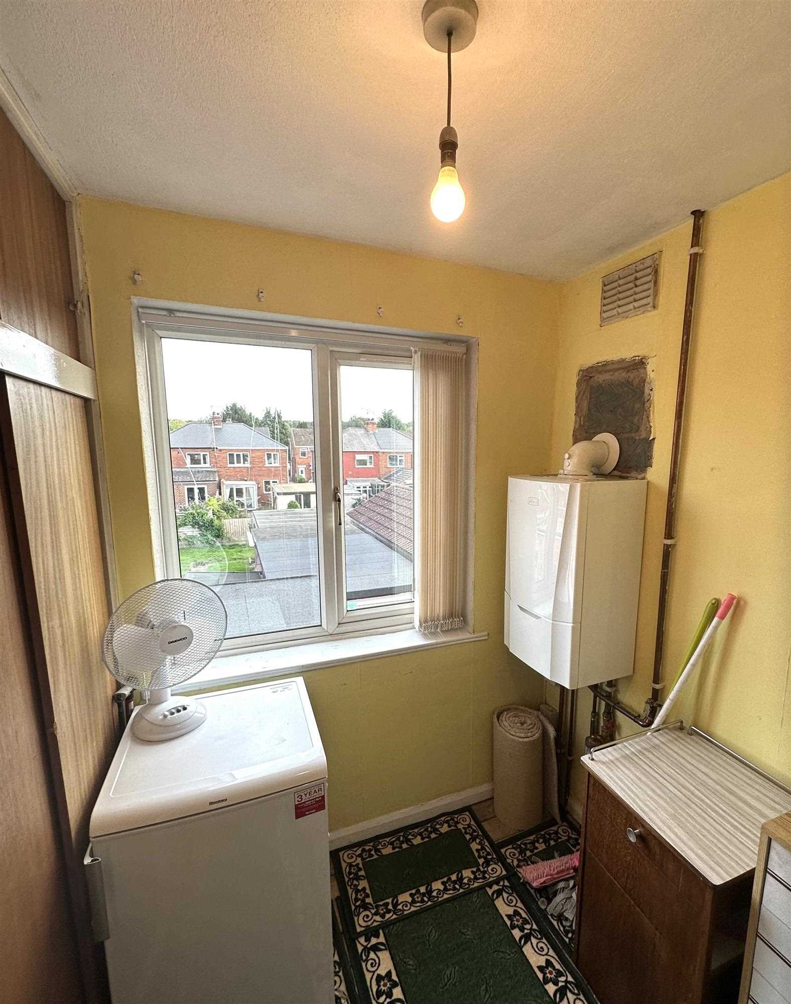 Lister Road - Picture 10