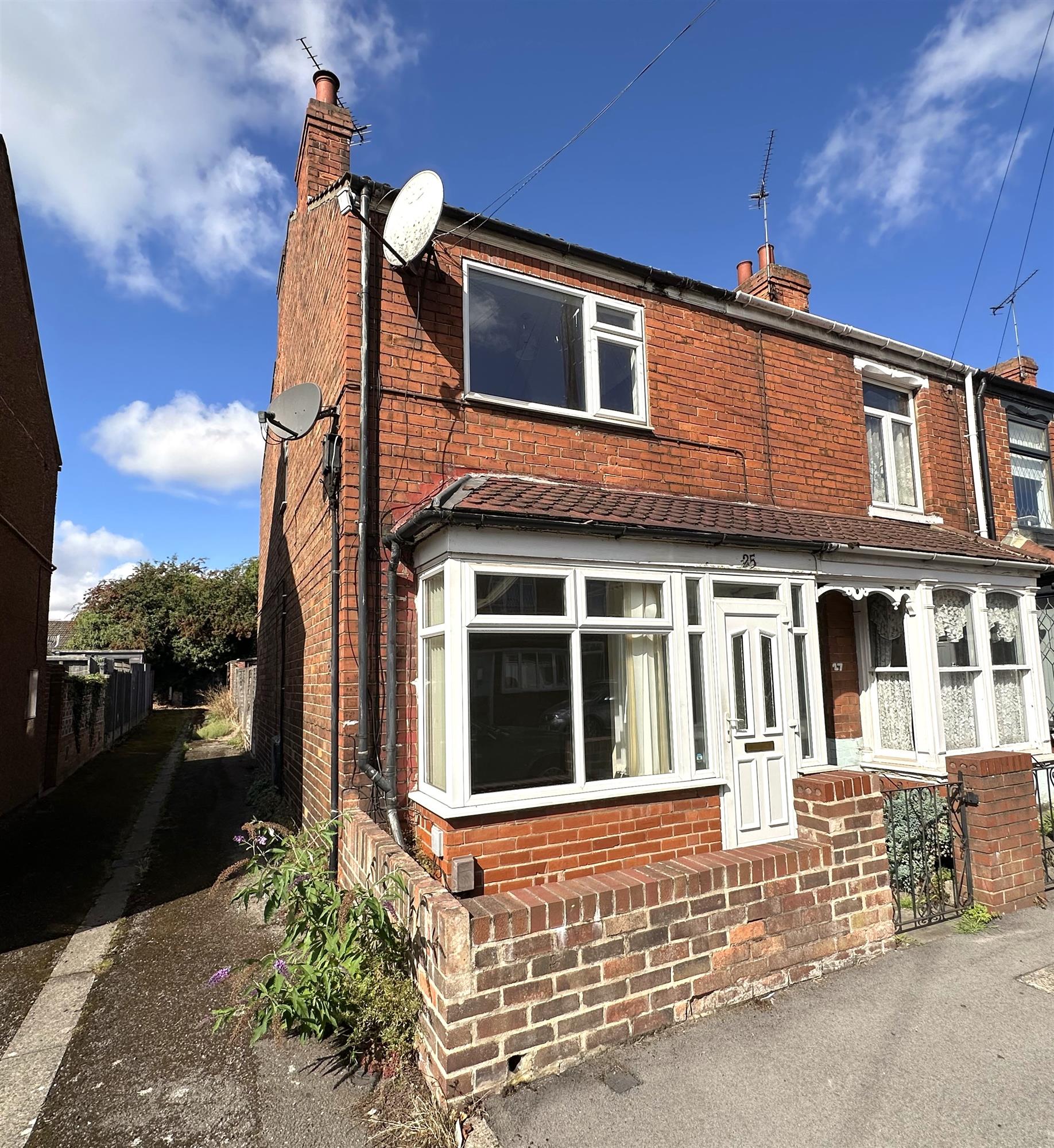 Smithfield Road - Picture 1