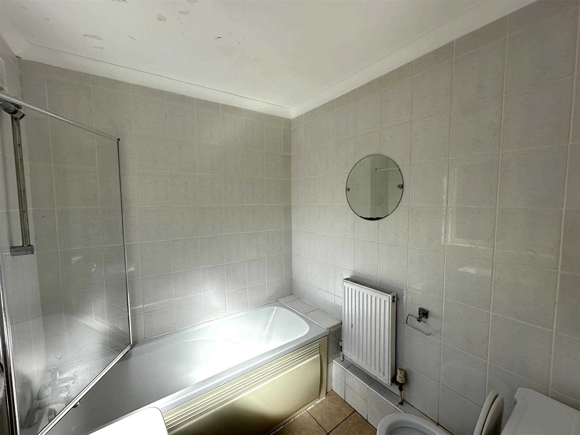 Smithfield Road - Picture 9