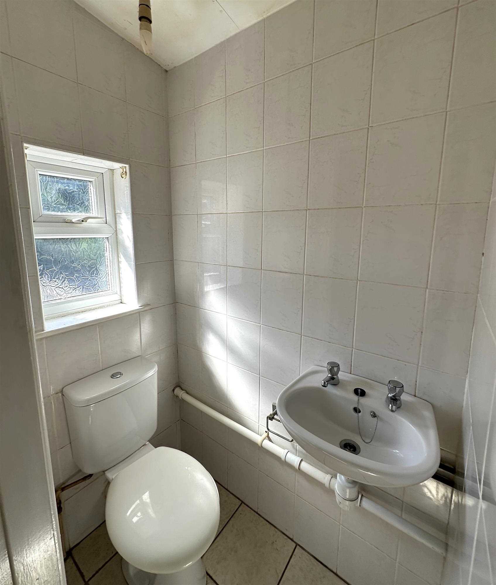 Smithfield Road - Picture 13