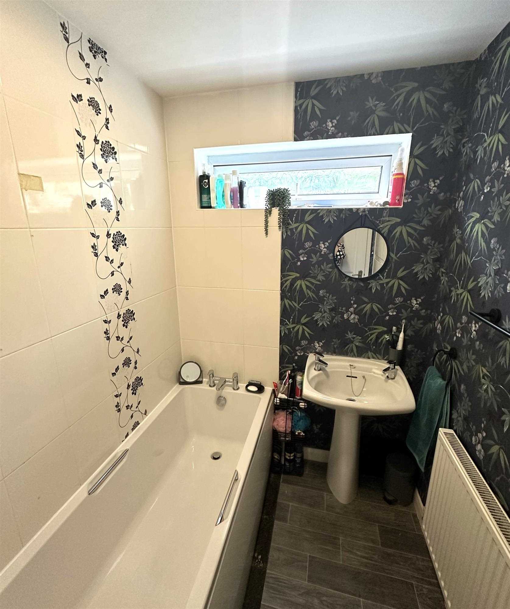 Oundle Close - Picture 15