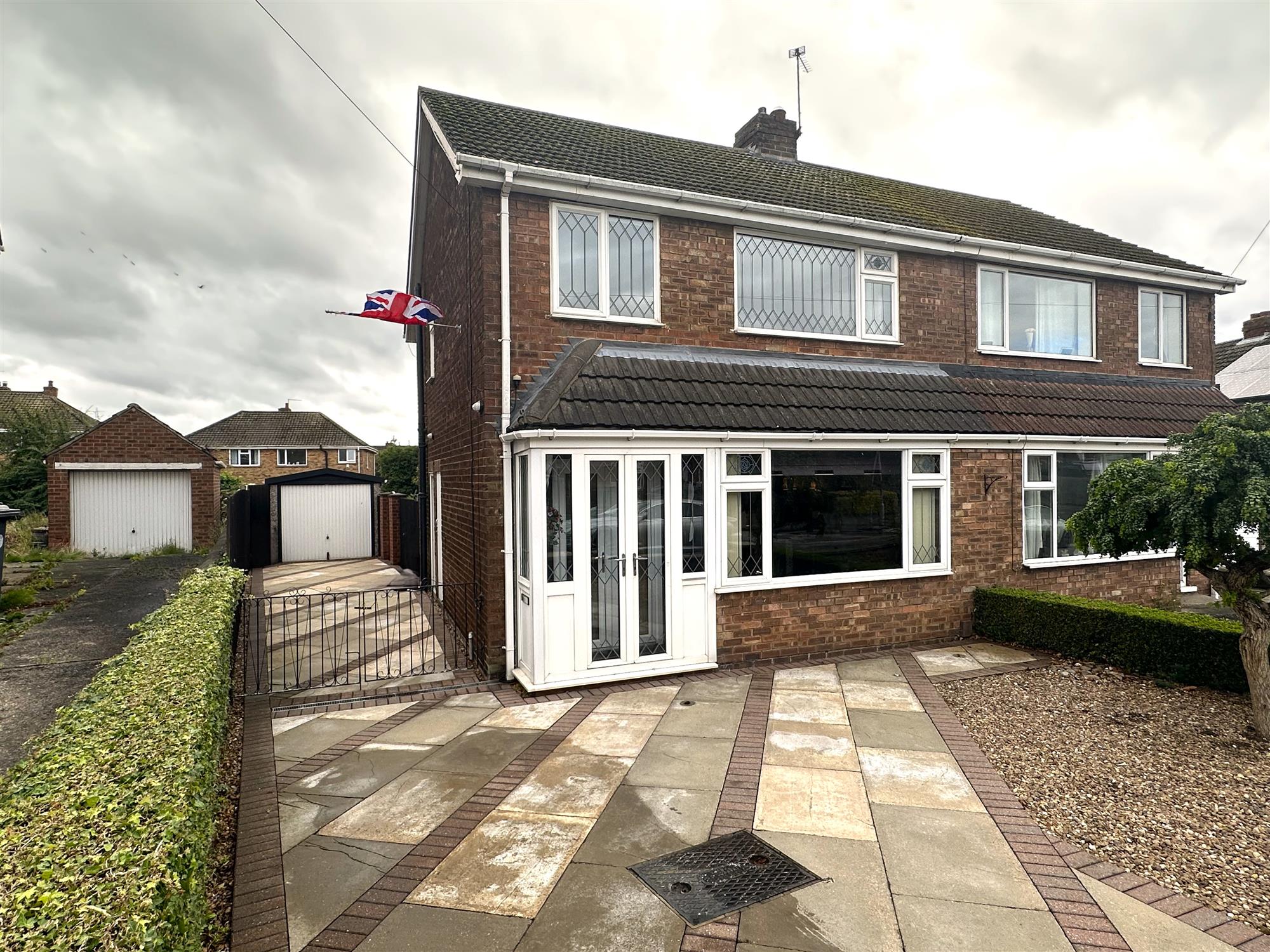 Fotherby Road - Picture 1