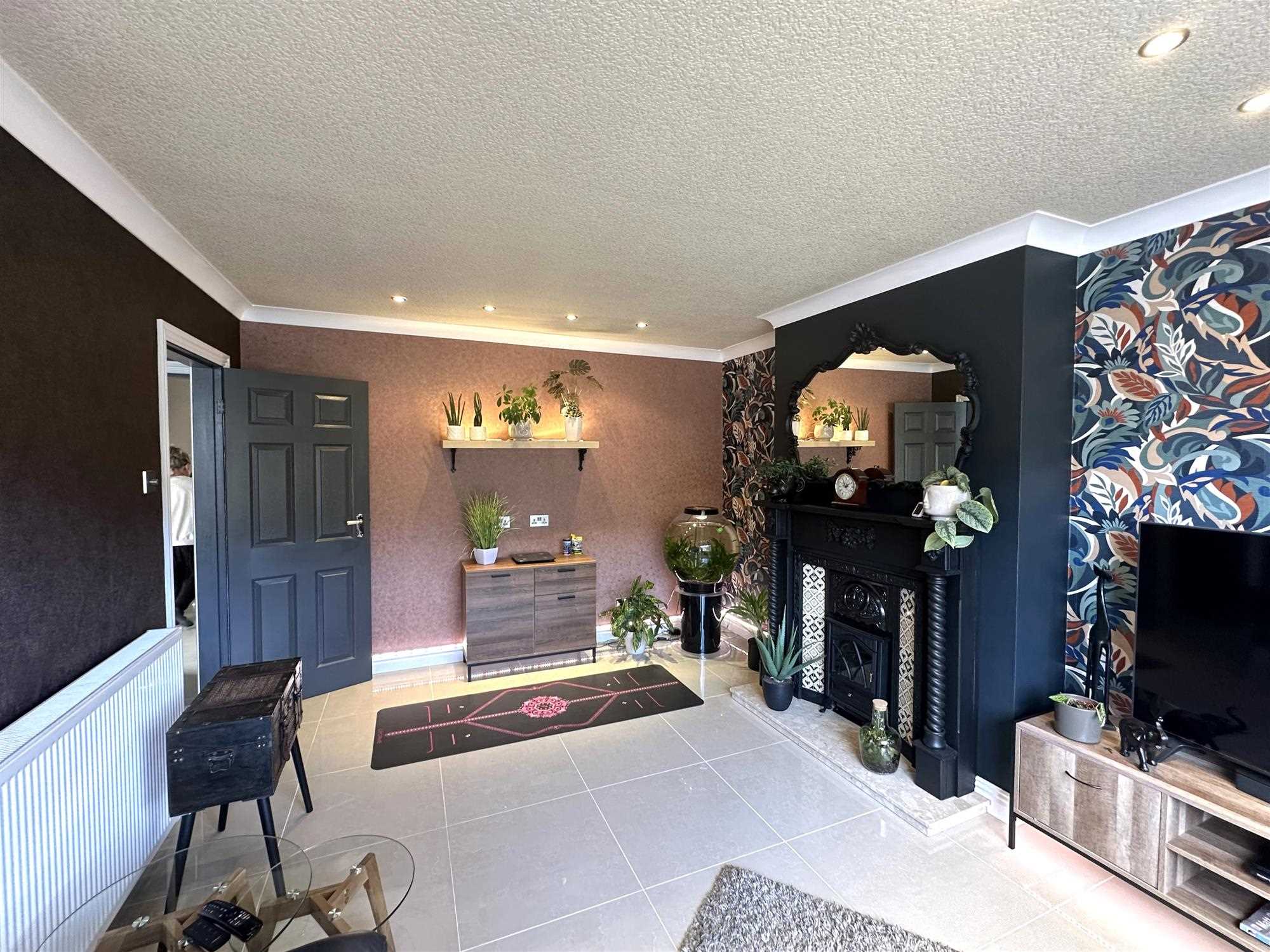 Fotherby Road - Picture 4