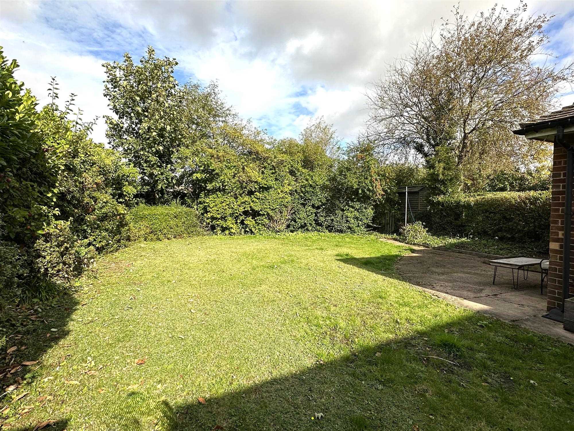 West Street - Picture 15