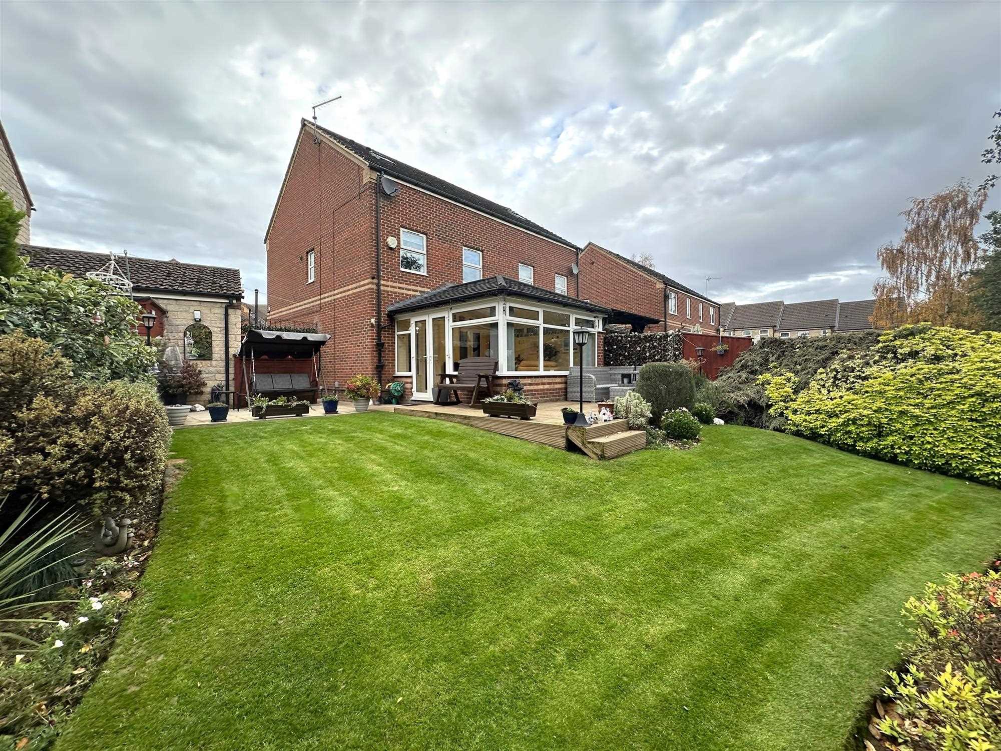 Woodcross Avenue - Picture 20