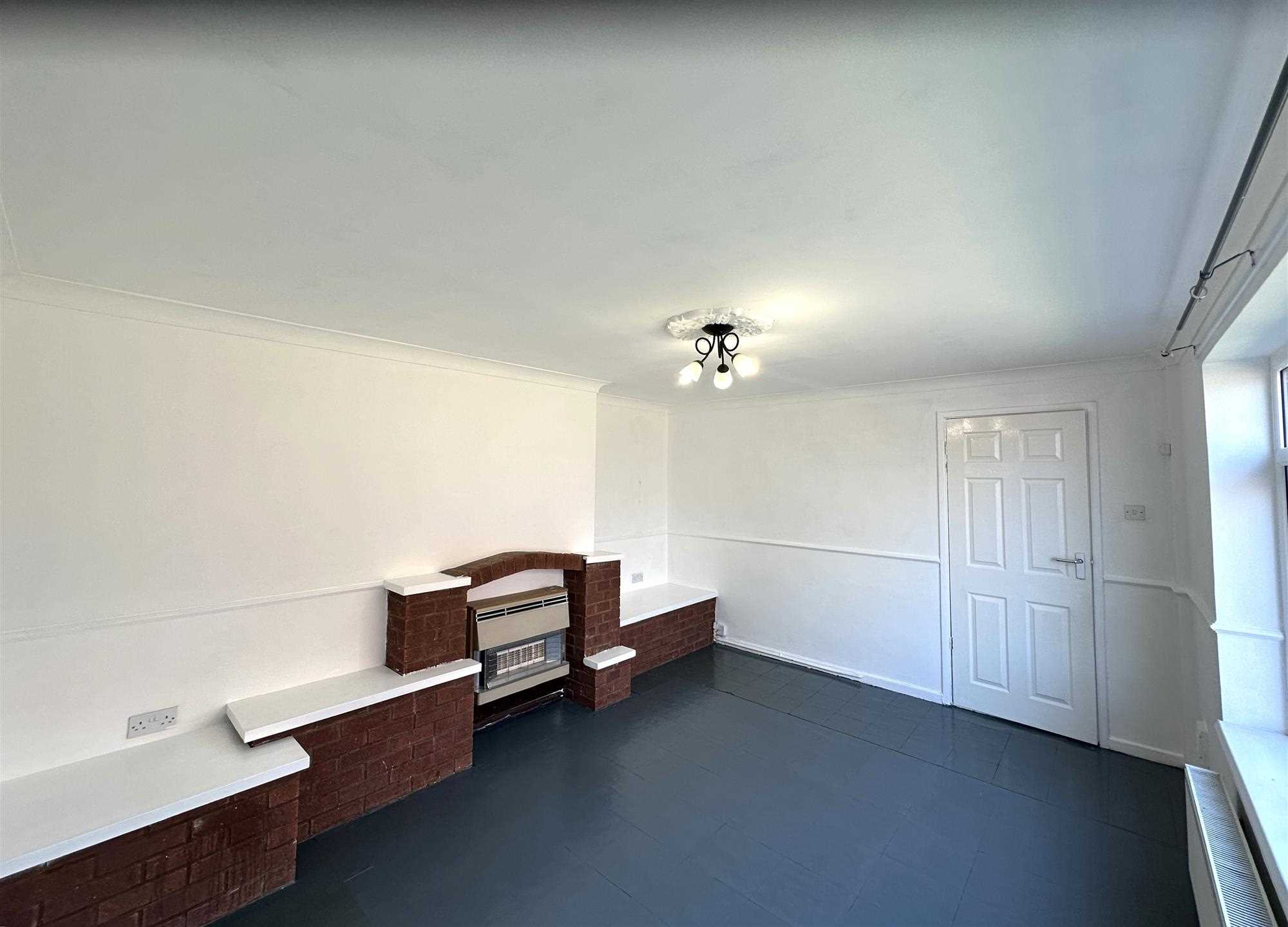 Chapman Avenue - Picture 2