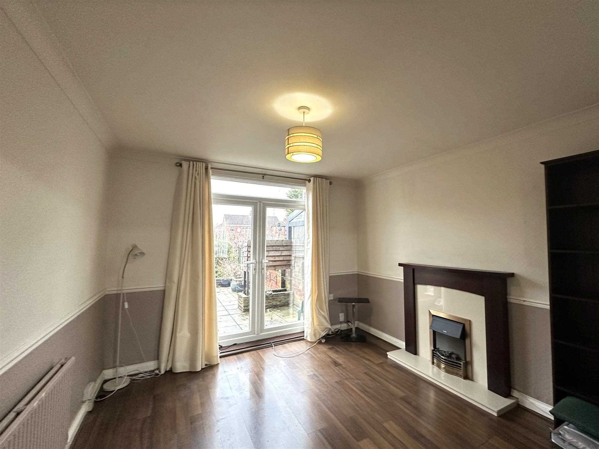 East Common Lane - Picture 3