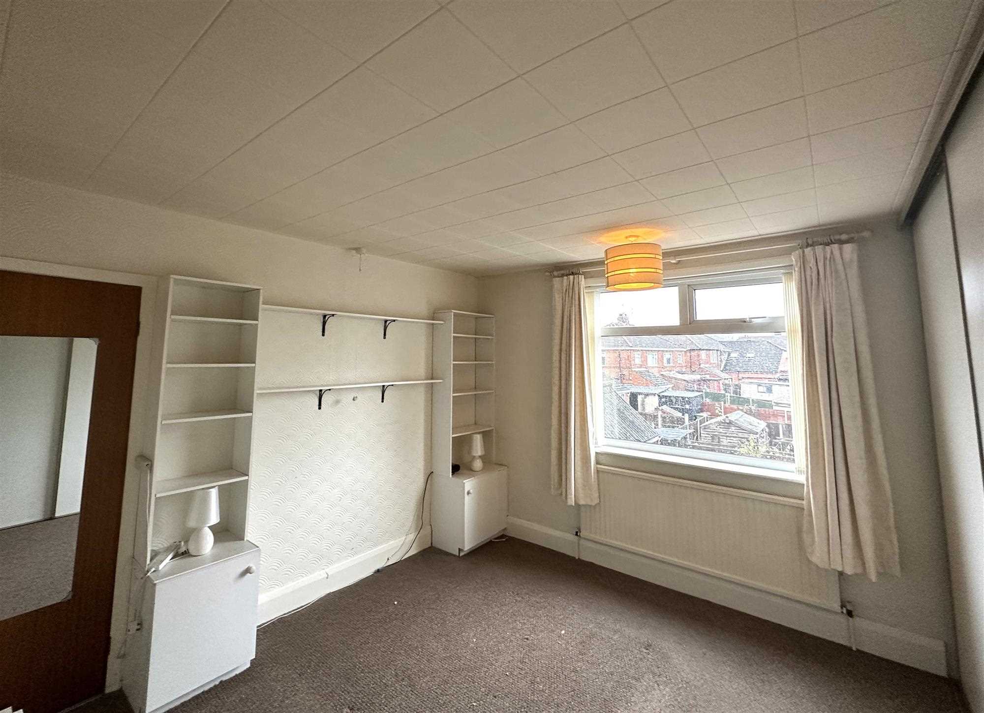 East Common Lane - Picture 10