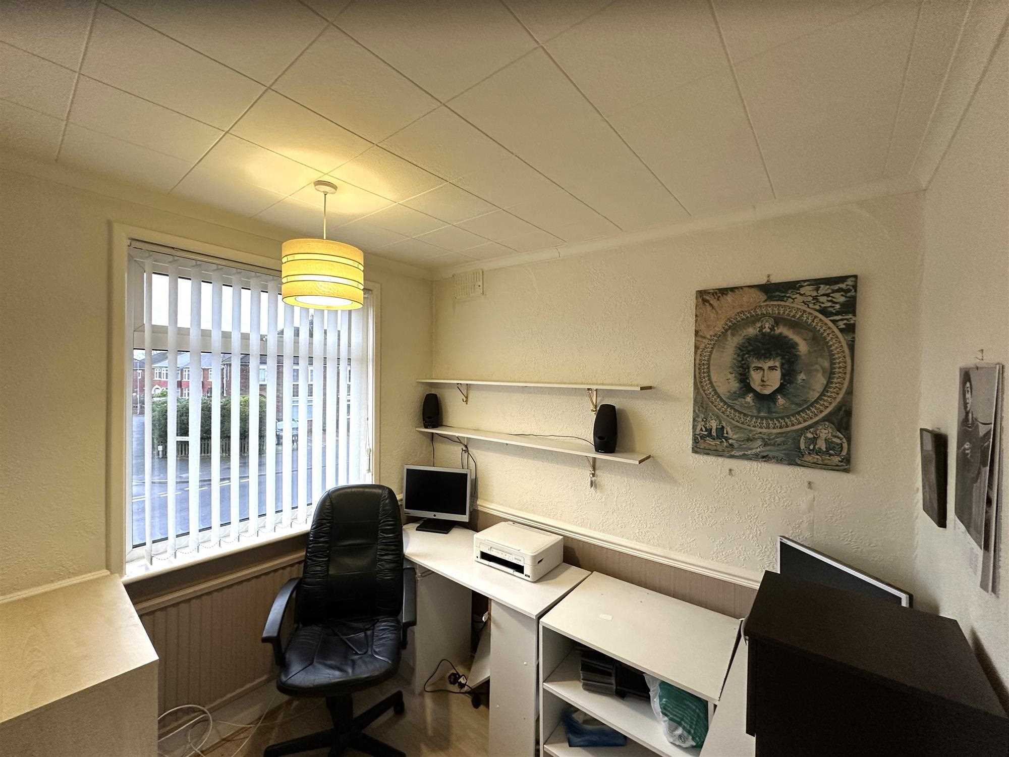 East Common Lane - Picture 11