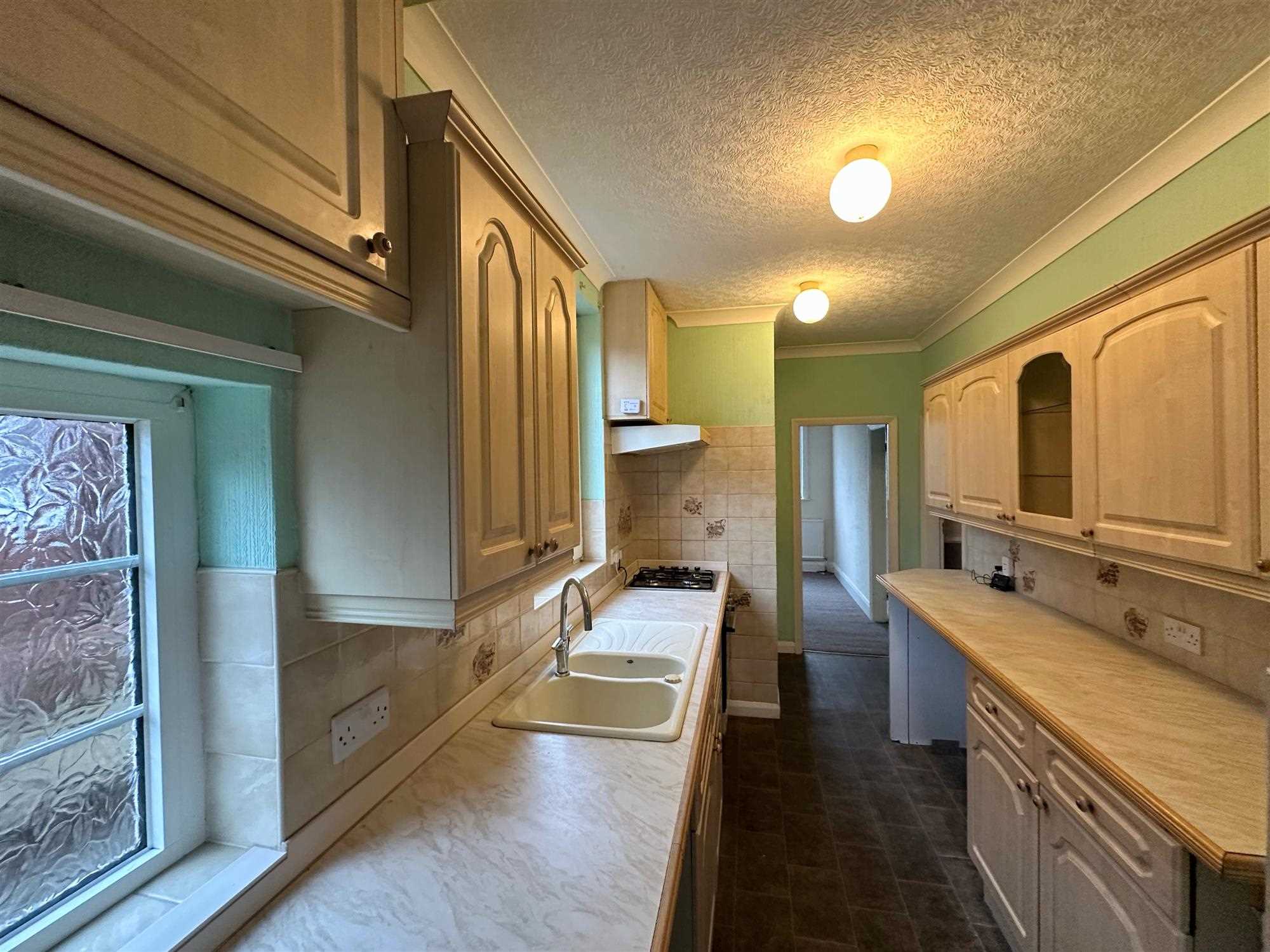 Newland Drive - Picture 6