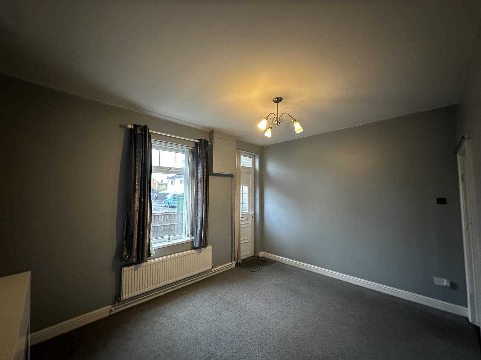 Bottesford Road - Picture 2