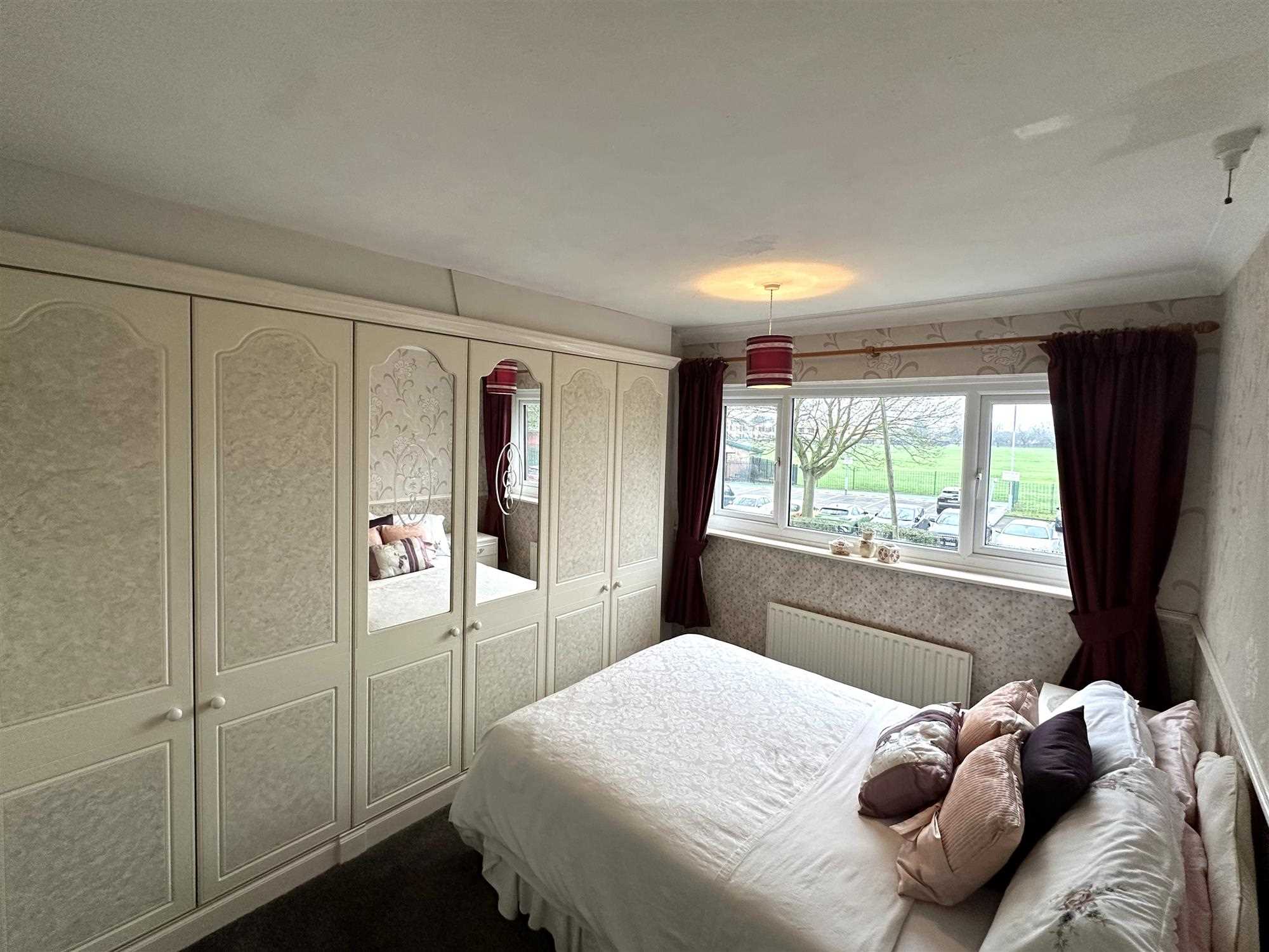 Bushfield Road - Picture 13