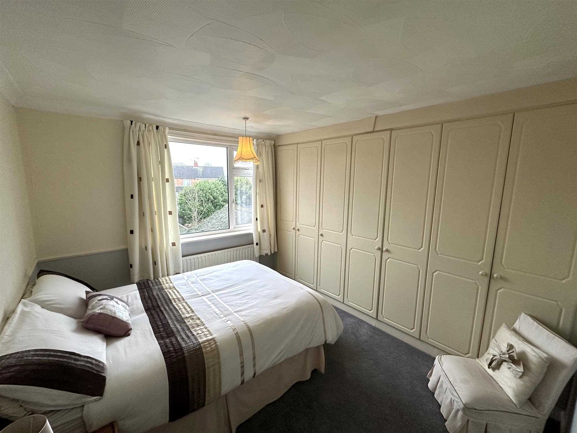 Bushfield Road - Picture 15