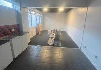 Alexandra Road - Picture 2