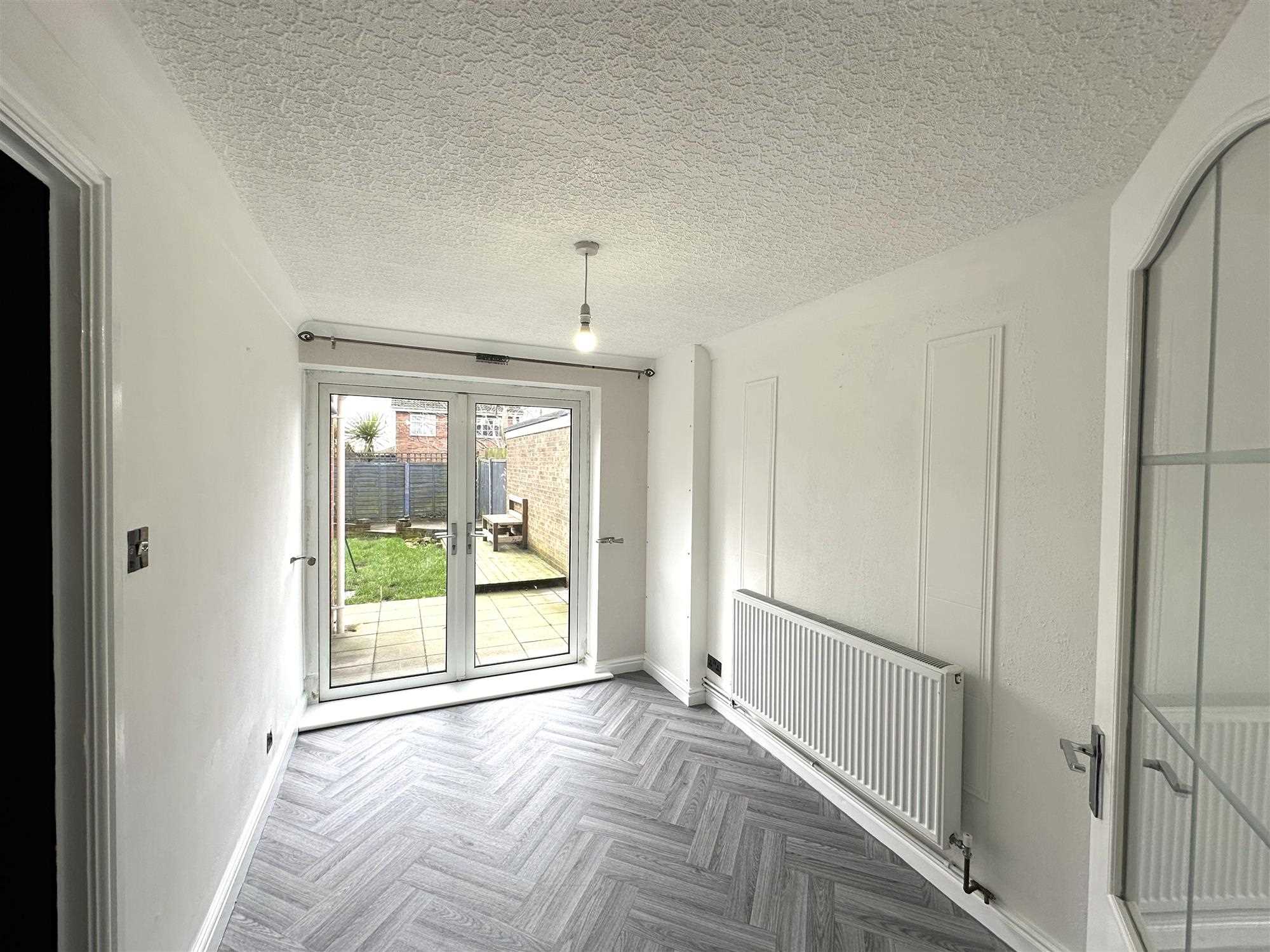 Cheltenham Close - Picture 5