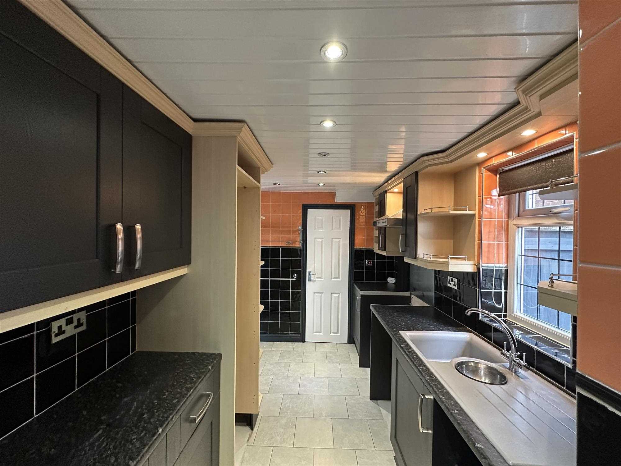 Cheltenham Close - Picture 7