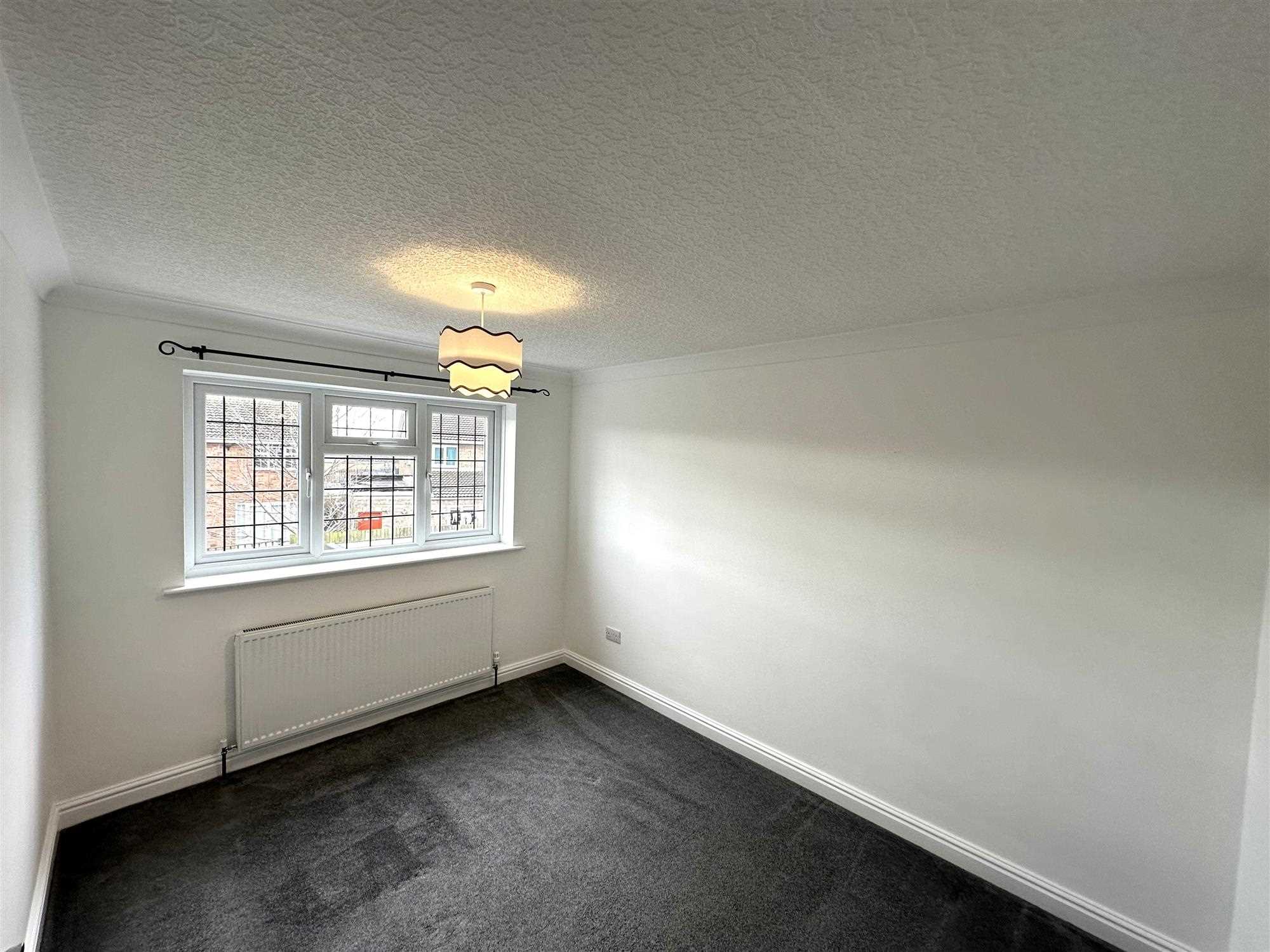 Cheltenham Close - Picture 10