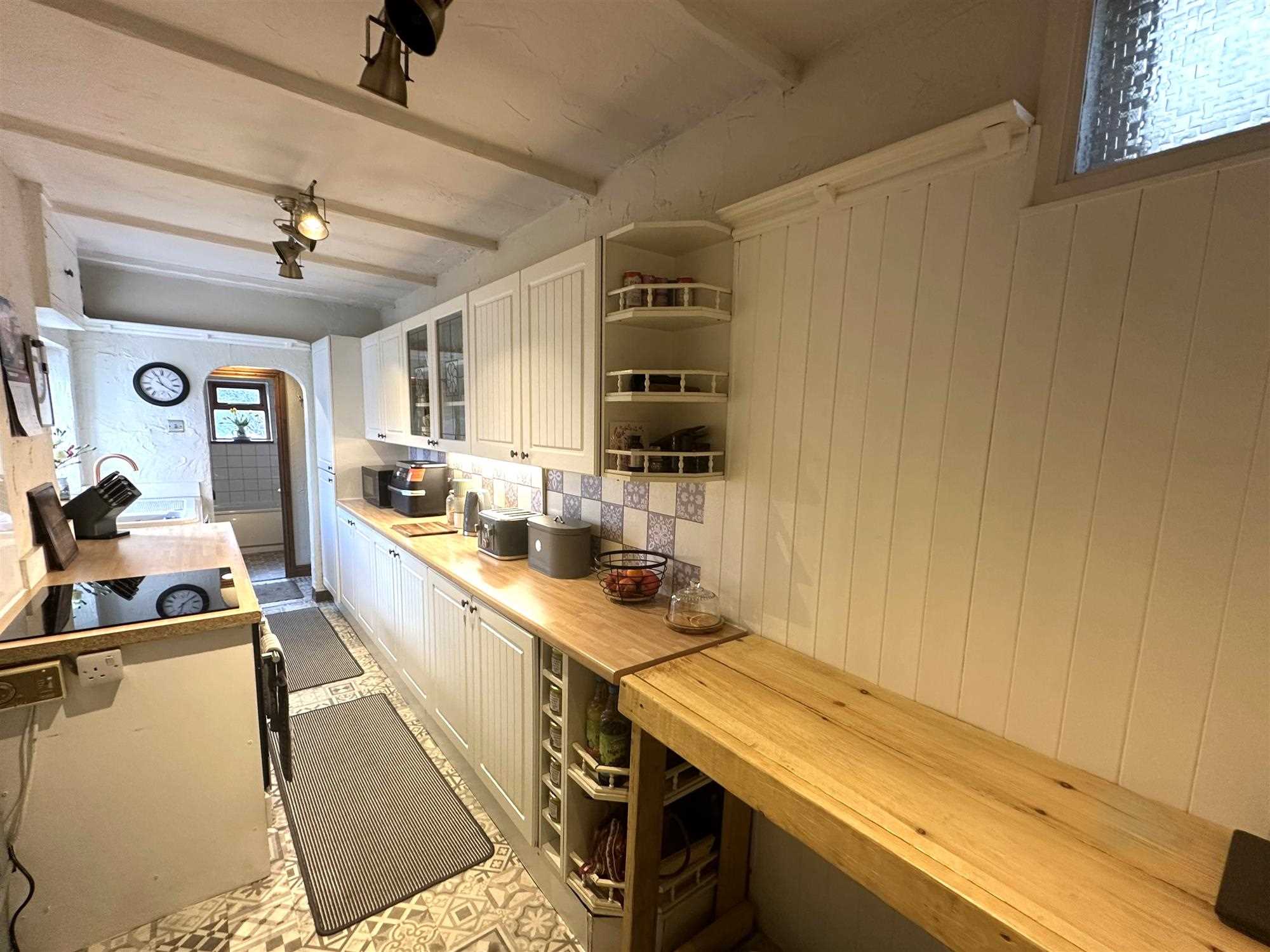 Chapel Lane - Picture 6