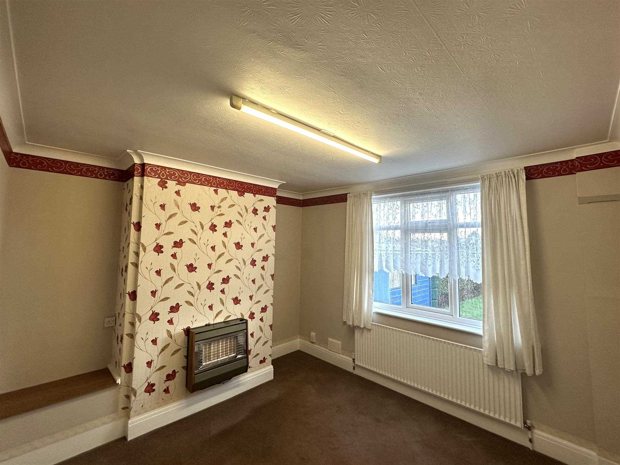 Cornwall Road - Picture 4