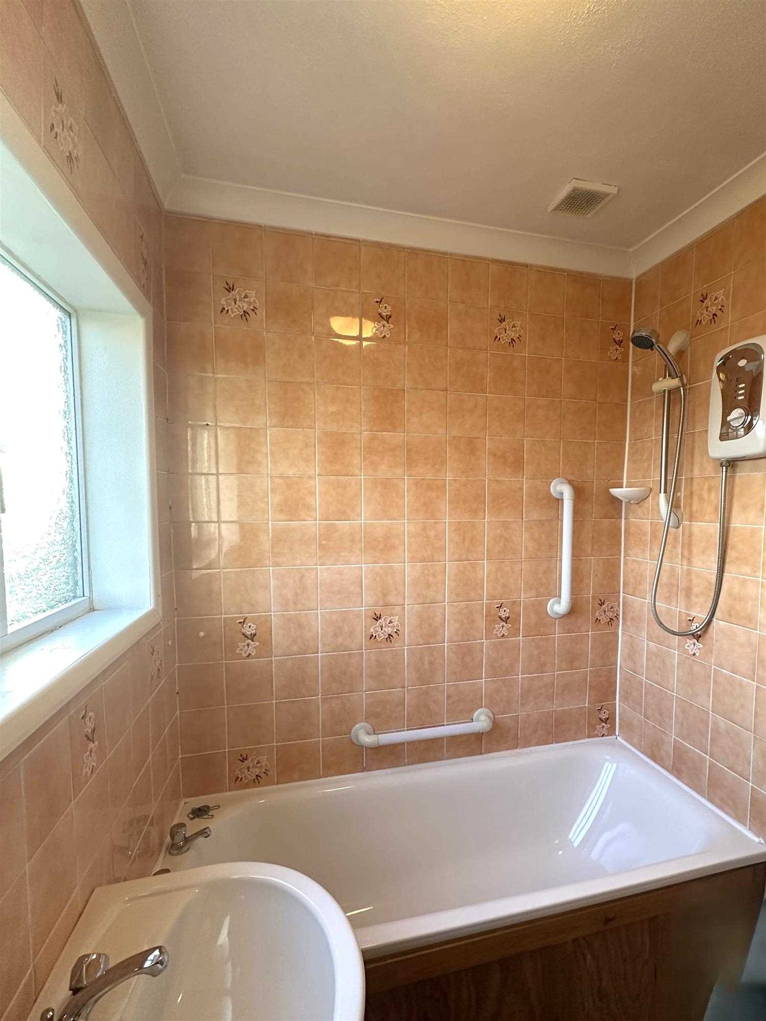 Cornwall Road - Picture 14