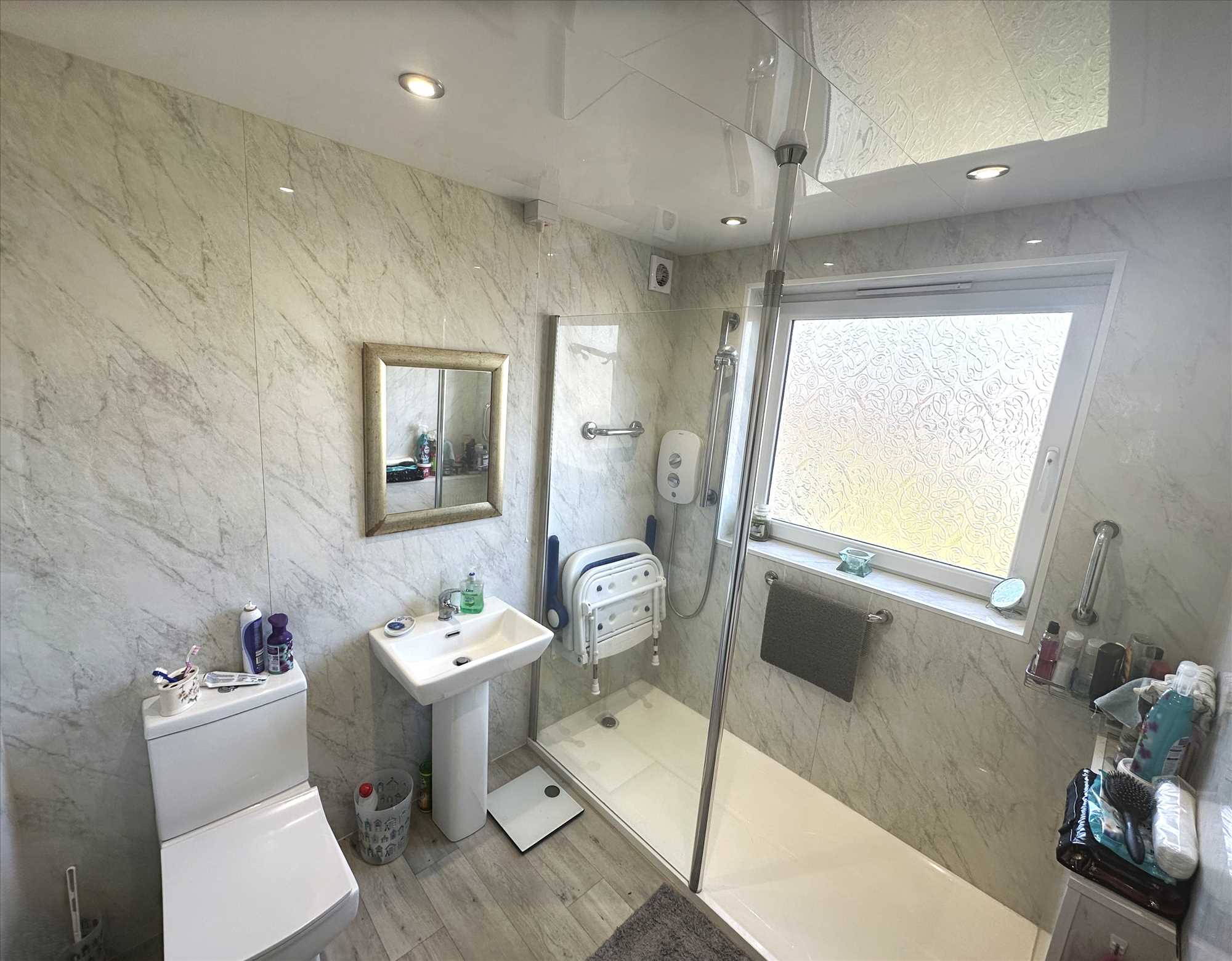 Eton Drive - Picture 13