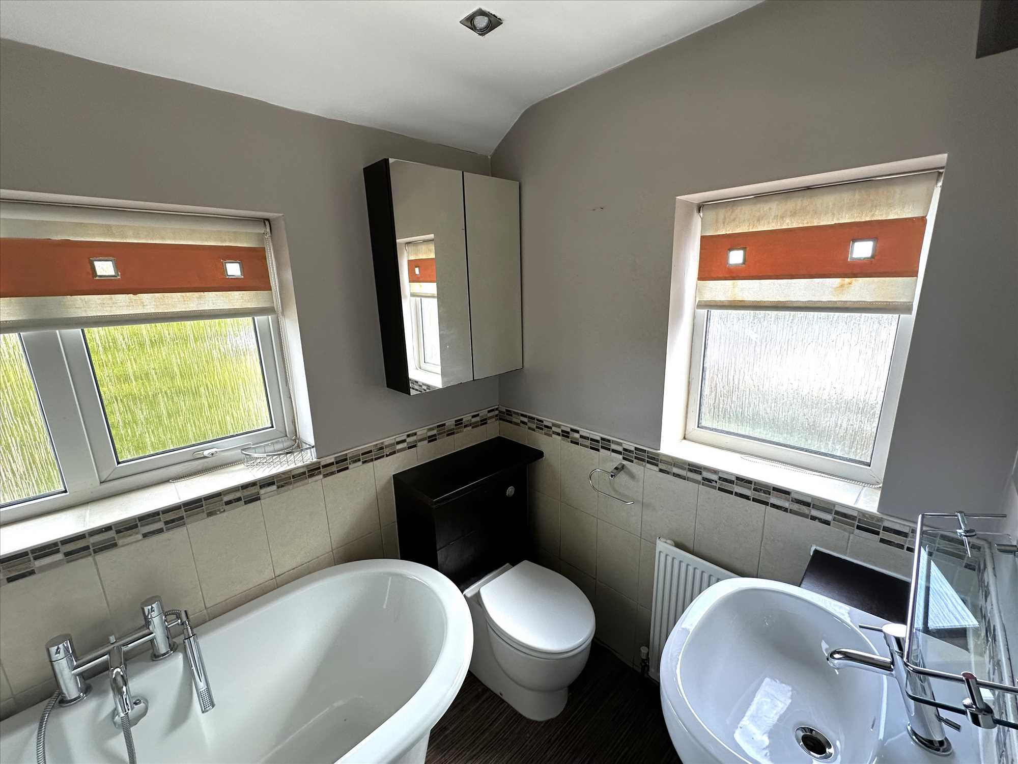 Knightsbridge Road - Picture 15