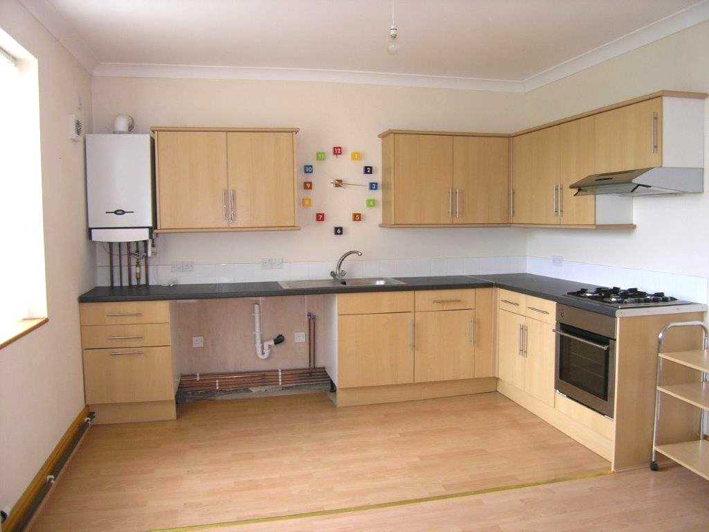 High Street Messingham - Picture 3