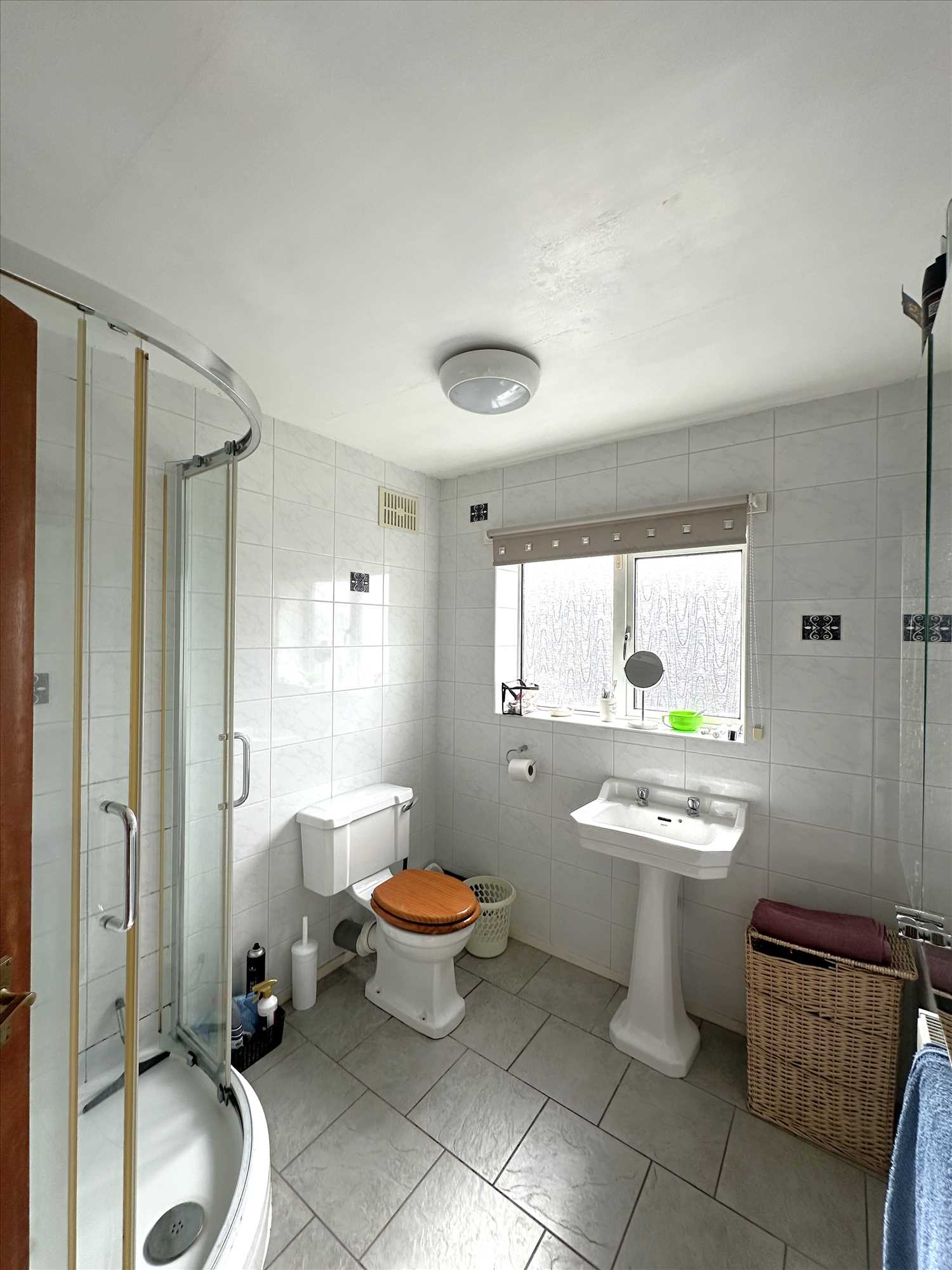 Shakespeare Avenue - Picture 10