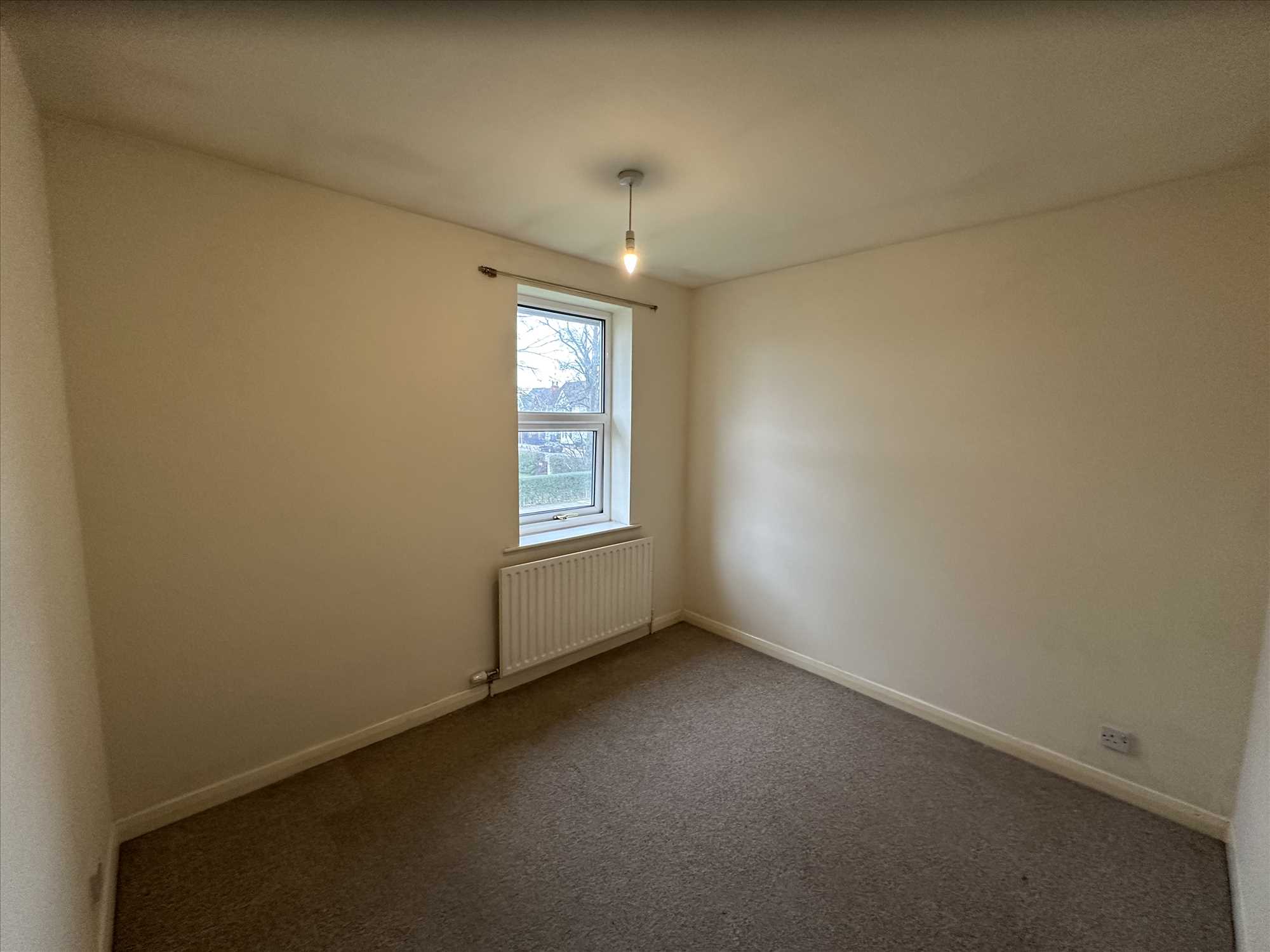 St. James Court, Off Cliff Gardens - Picture 7