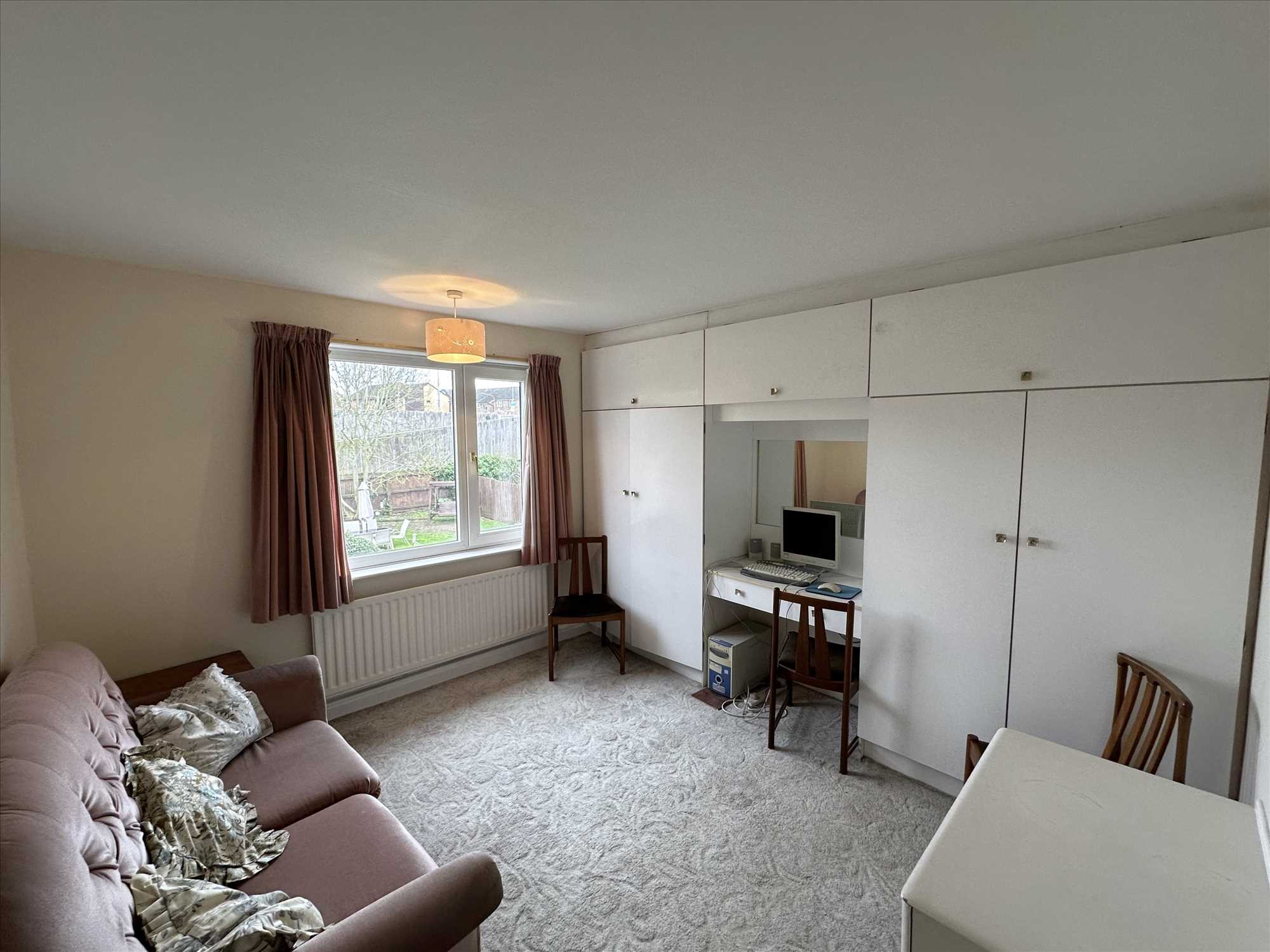 Newland Avenue - Picture 12