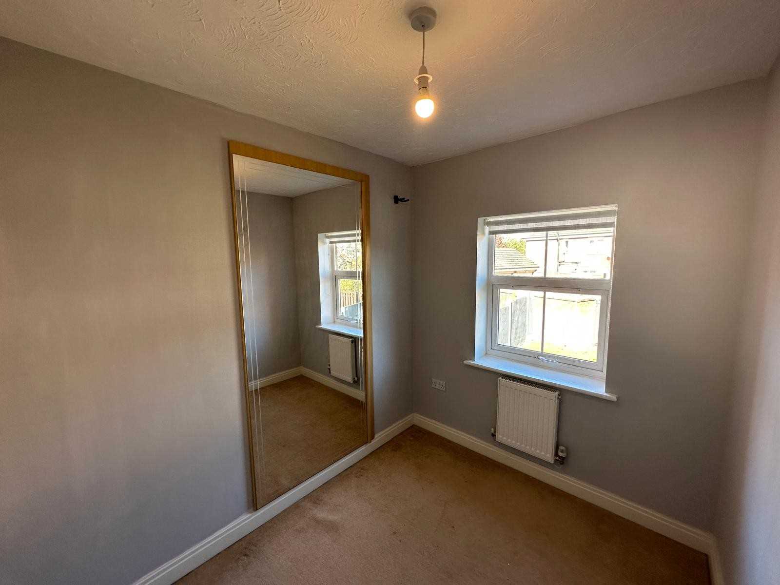 Laurel Way - Picture 12