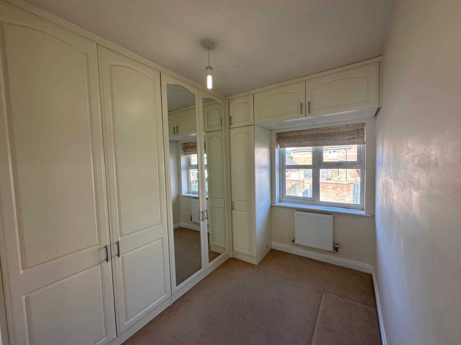 Laurel Way - Picture 14