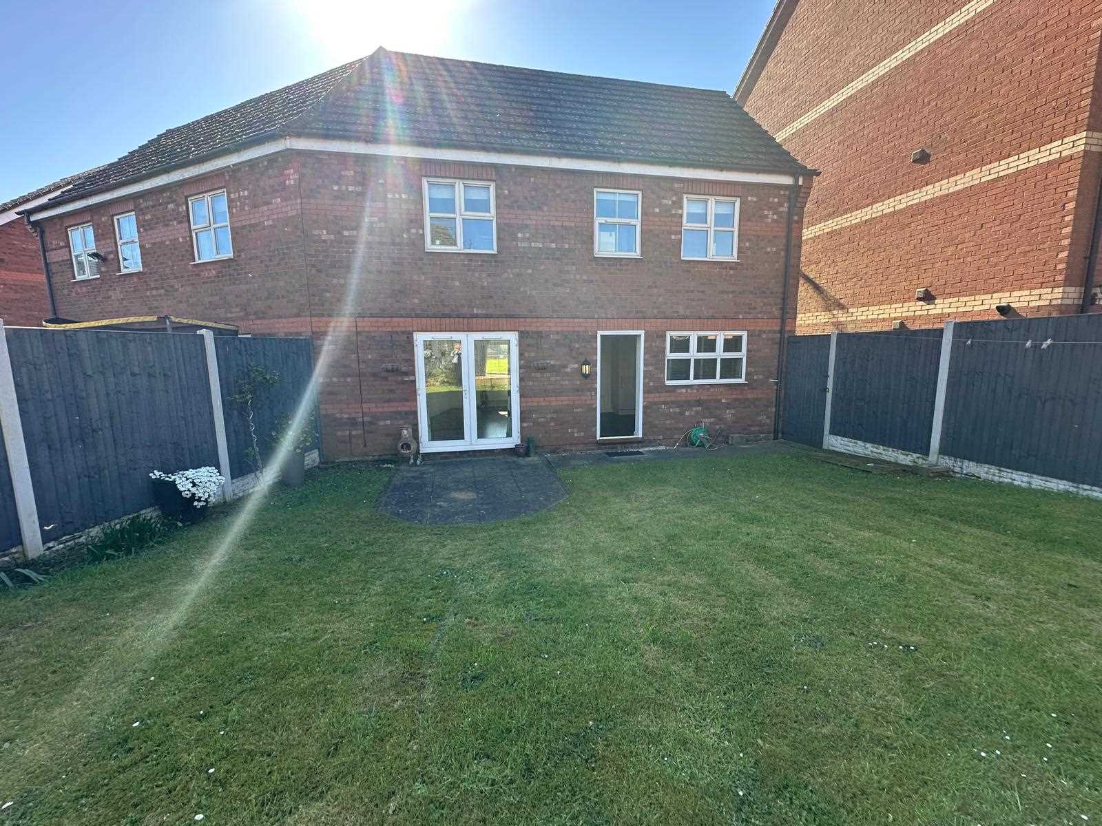 Laurel Way - Picture 15