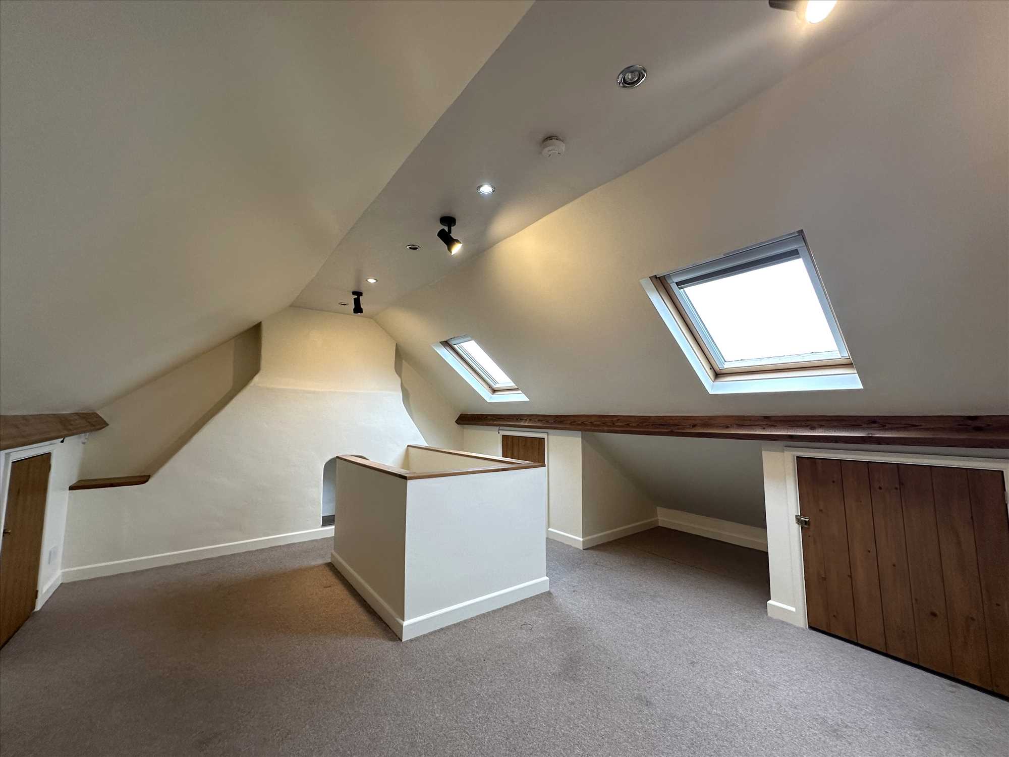 Grange Lane South - Picture 8