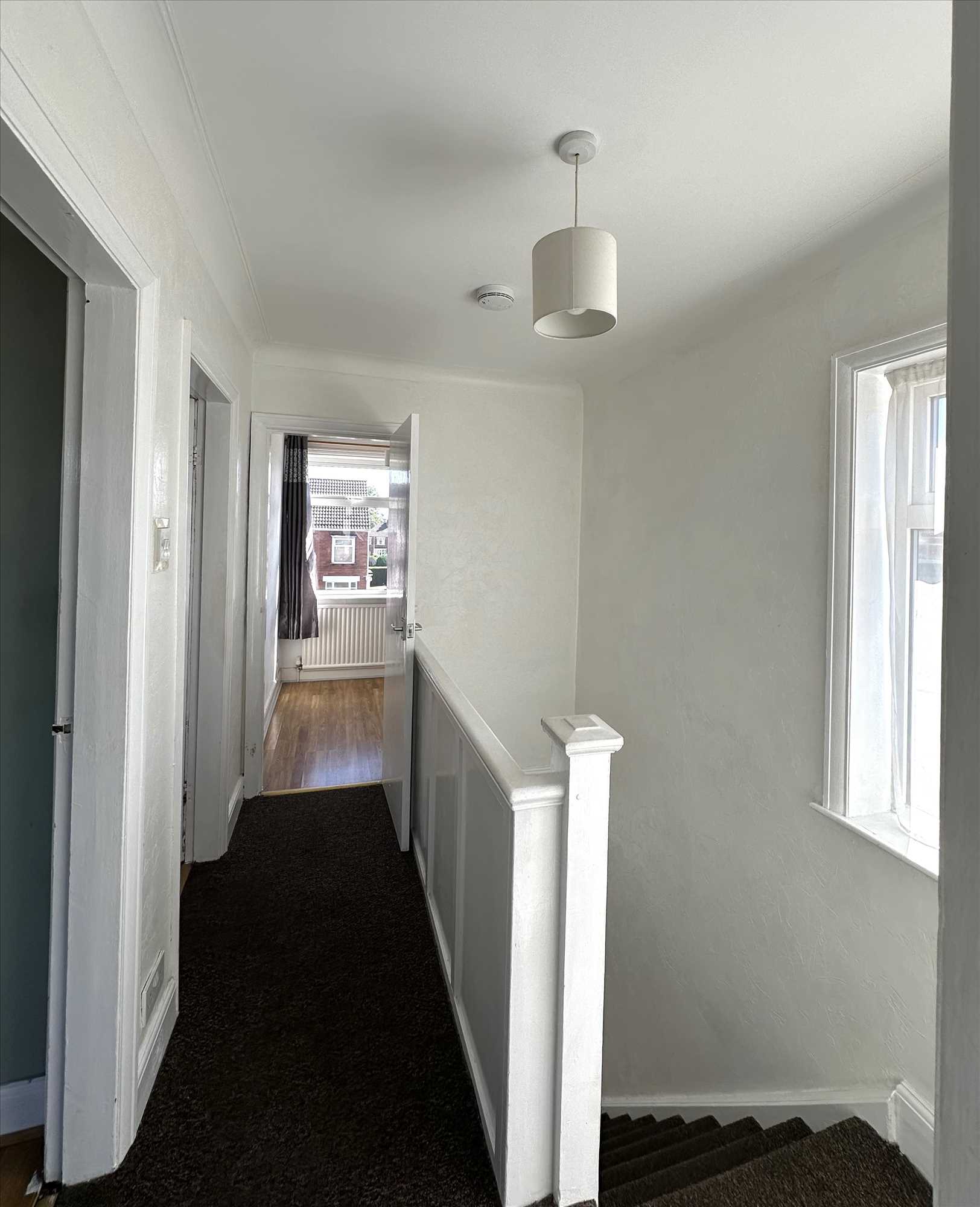 Stockshill Road - Picture 9