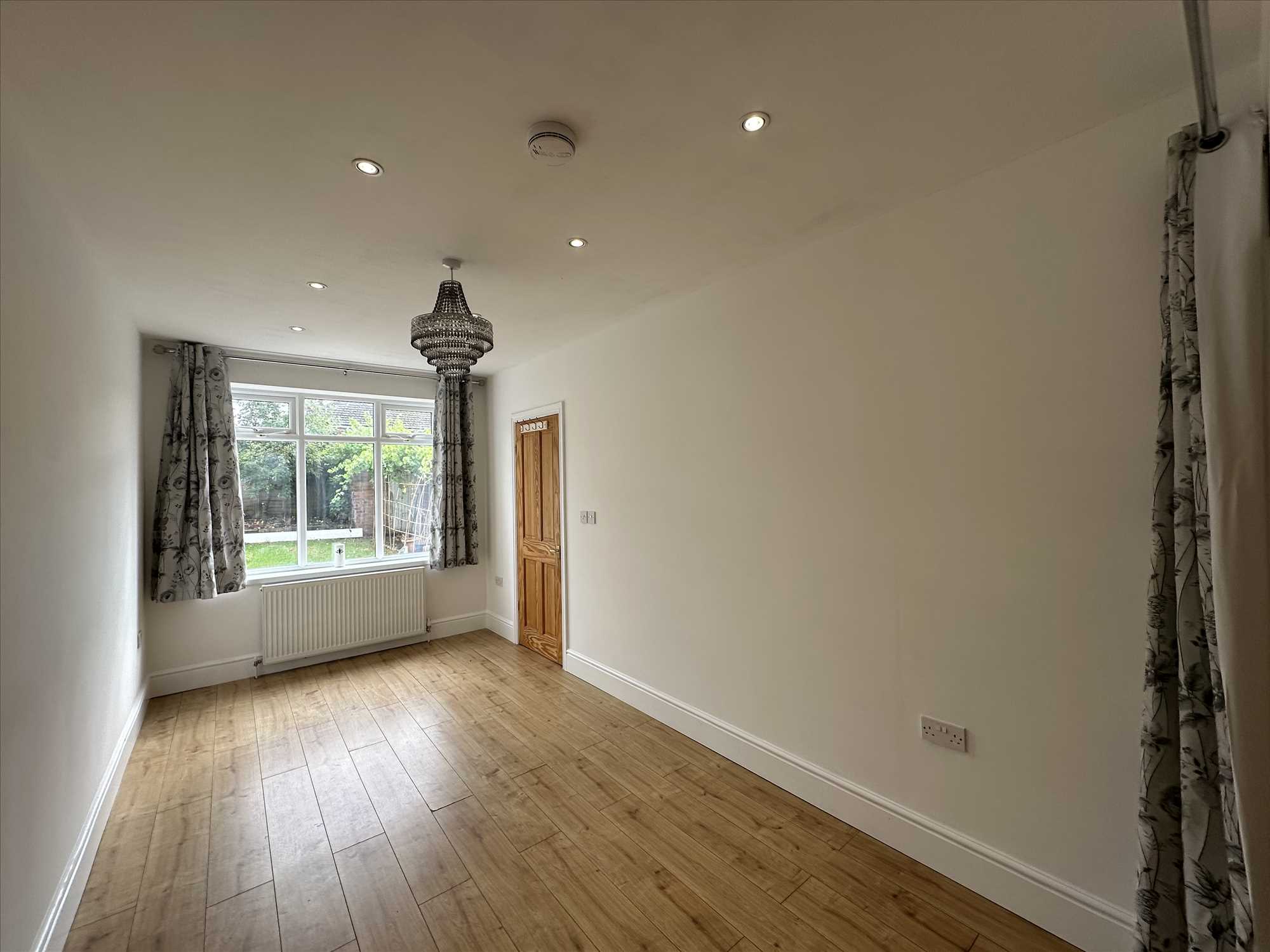 Newland Drive - Picture 7