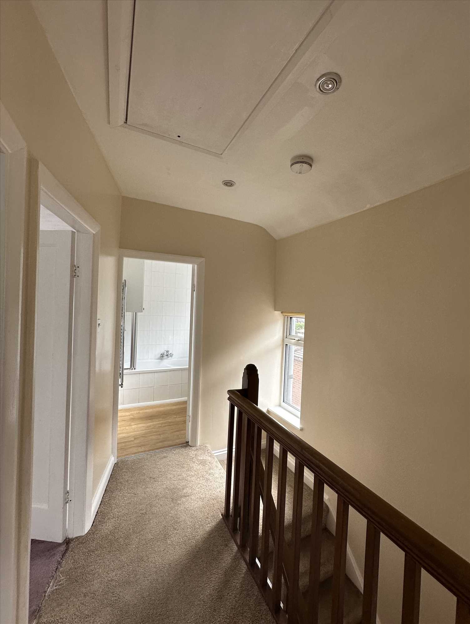 Newland Drive - Picture 9