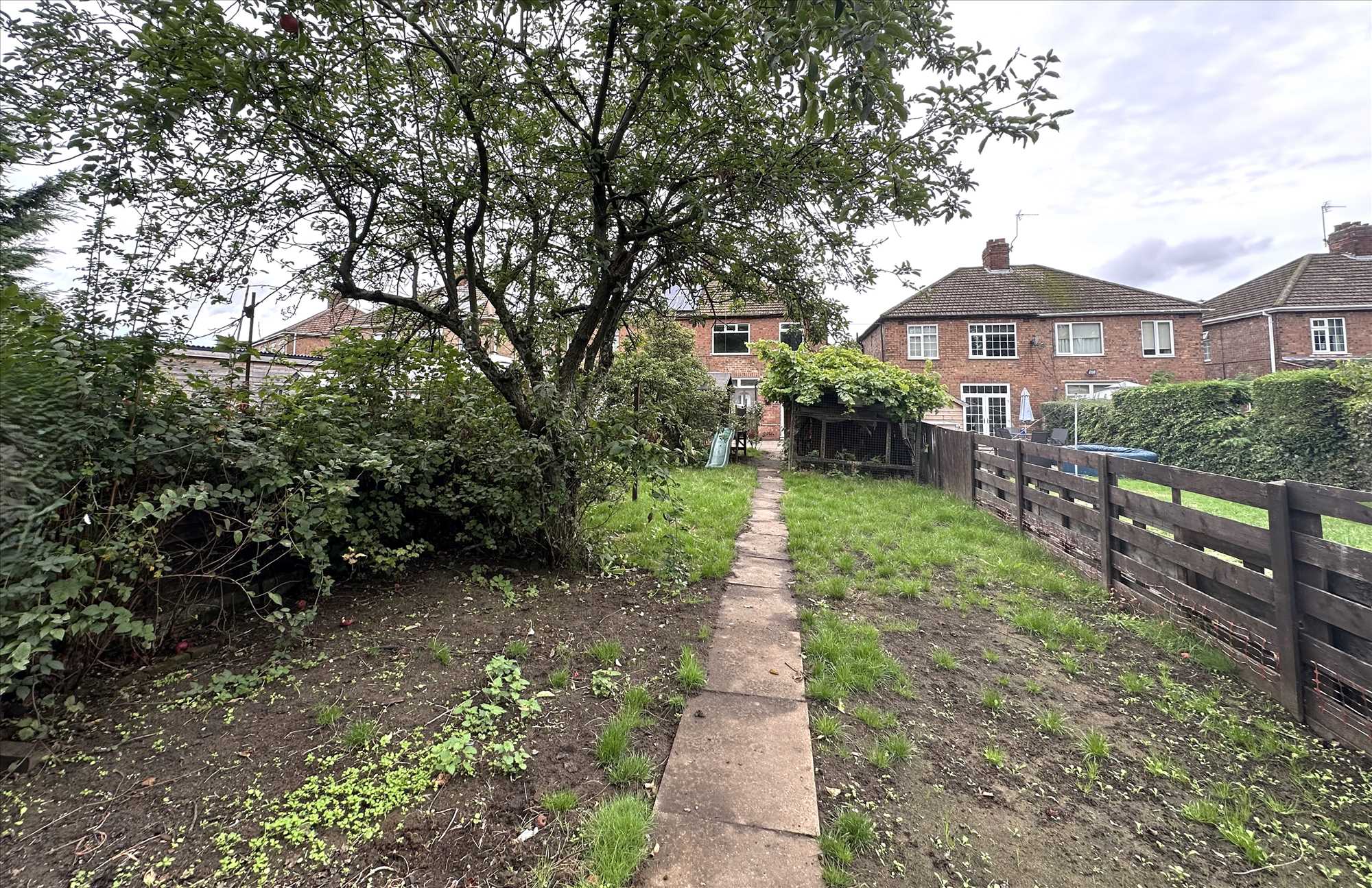 Warwick Road - Picture 13