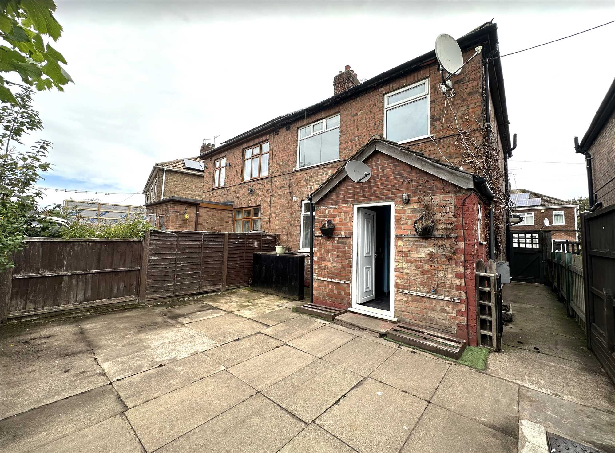 Warwick Road - Picture 15