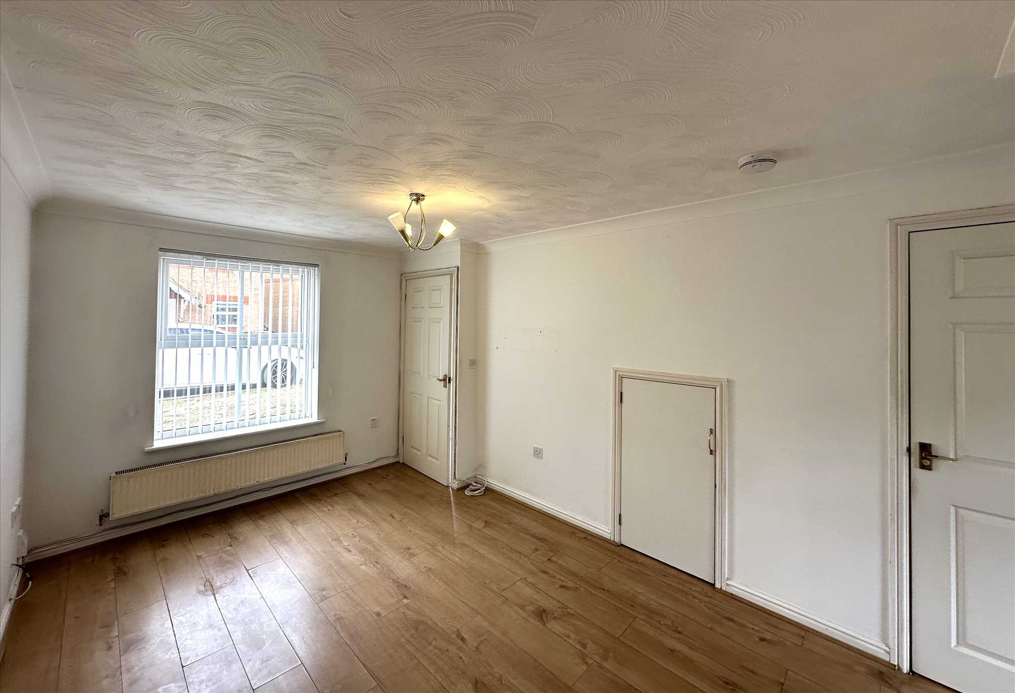 Headingley Avenue - Picture 2
