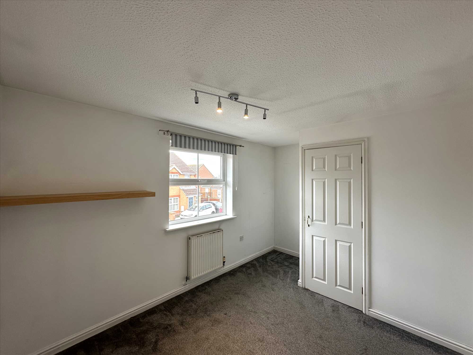 Headingley Avenue - Picture 10