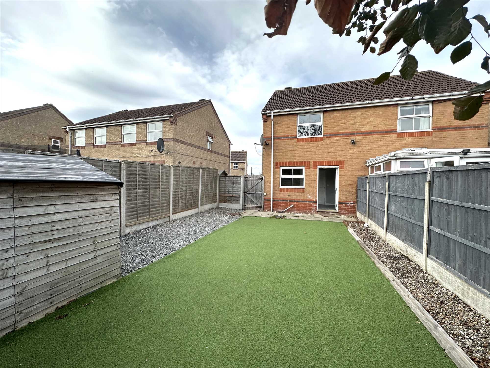 Headingley Avenue - Picture 14
